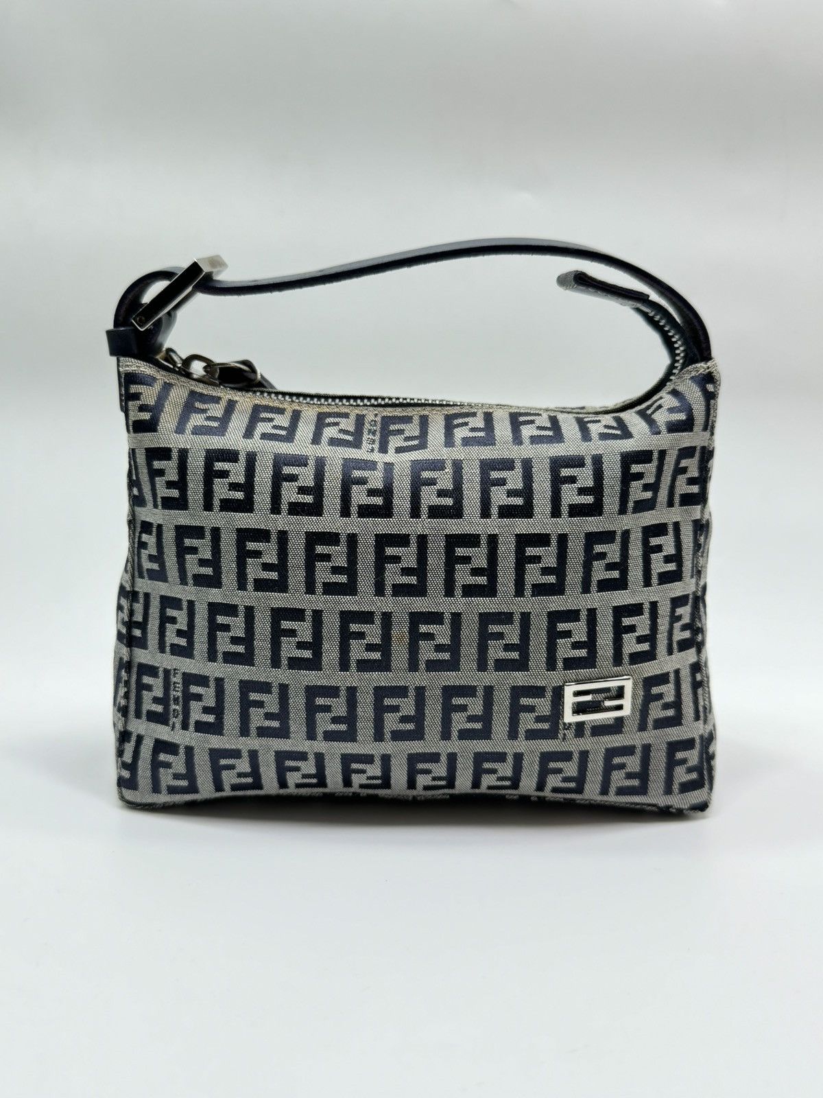 Fendi Fendi Baguette cloth handbag Size ONE SIZE - 1 Thumbnail