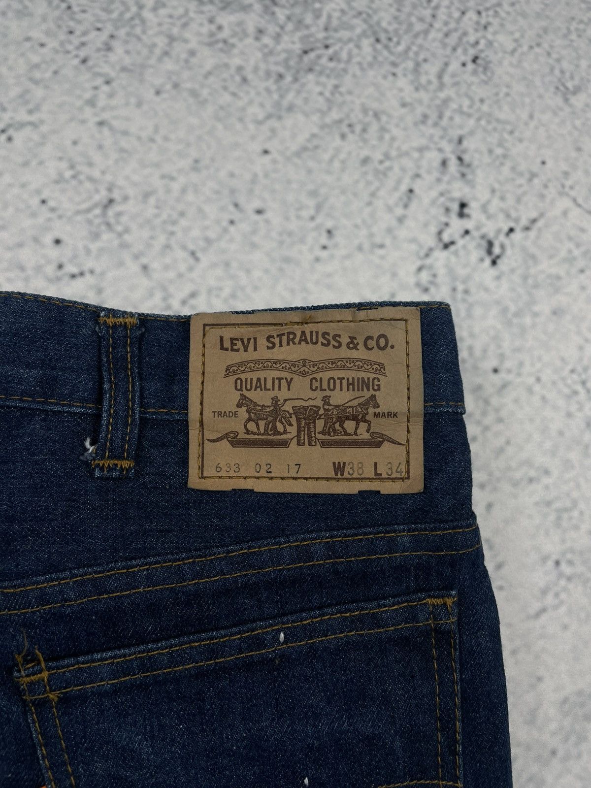 Levi's Vintage Clothing 70s Vintage Levis 633 02 17 W38L34 Made in Great Britain egv Size US 38 / EU 54 - 4 Thumbnail