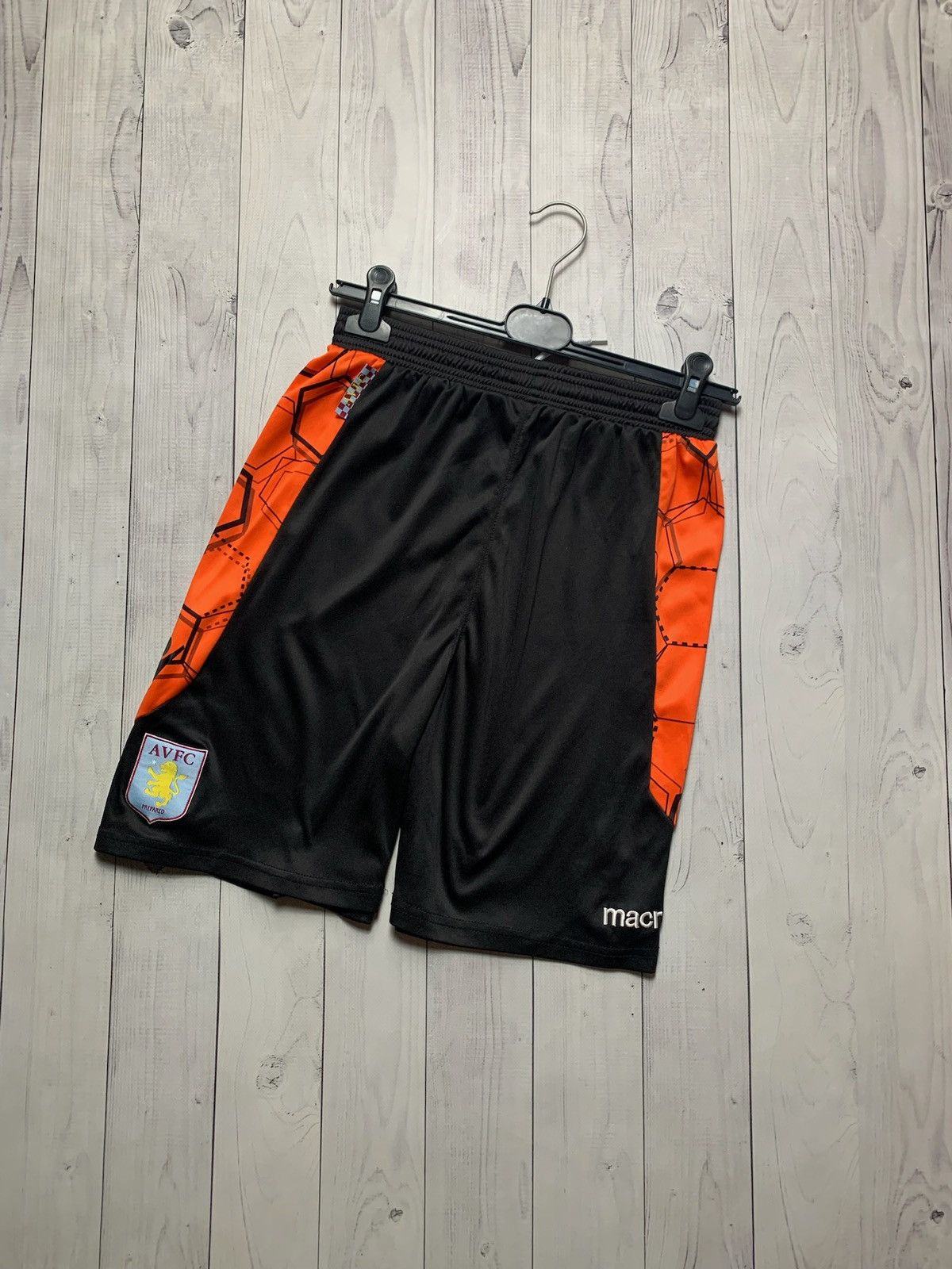 Vintage Vintage Soccer shorts Aston Villa macron size S Black Size US 29 - 1 Thumbnail