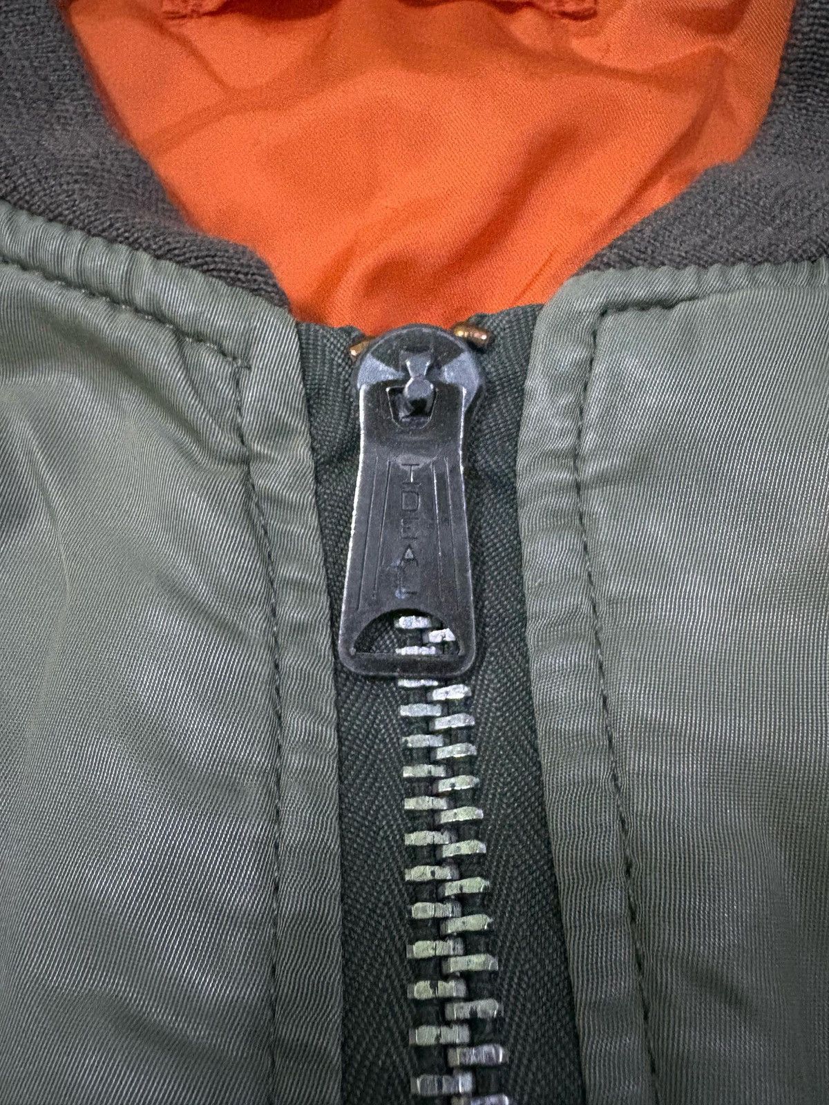 Alpha Industries Vintage Alpha Industries MA-1 Flight Jacket USAF USA Size US L / EU 52-54 / 3 - 12 Thumbnail