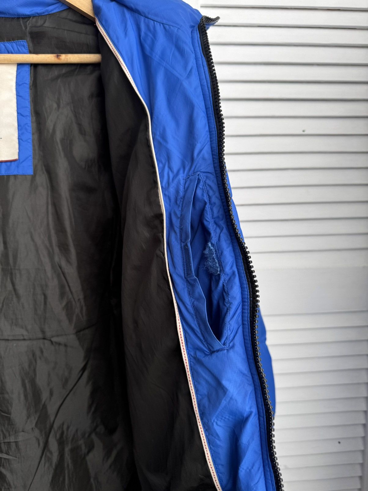 Tommy Hilfiger Vintage Tommy Hilfiger Denim Puffer Jacket Blue Y2K Size US M / EU 48-50 / 2 - 13 Thumbnail