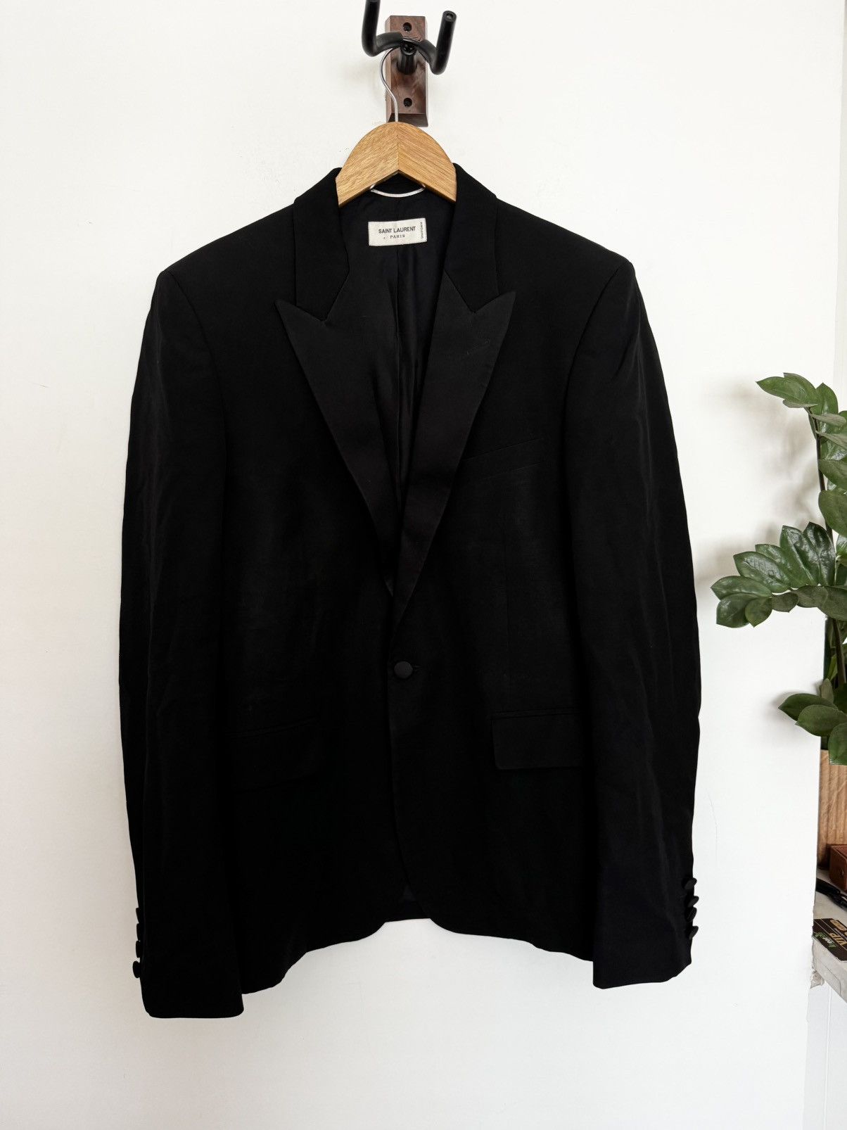 Saint Laurent Paris Peaked Lapel Le Smoking Blazer Size 52R - 1 Thumbnail