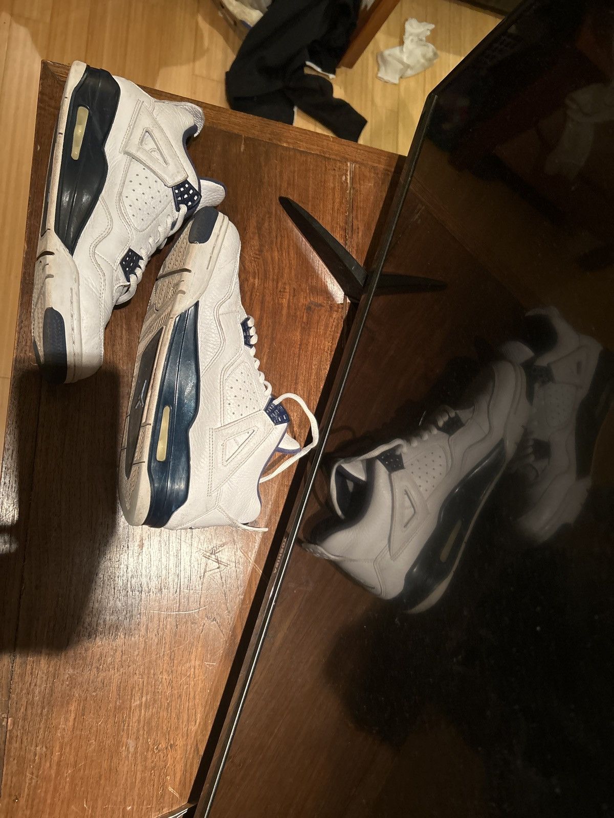 Jordan Brand Jordan 4 Retro Columbia Size US 10 / EU 43 - 2 Thumbnail