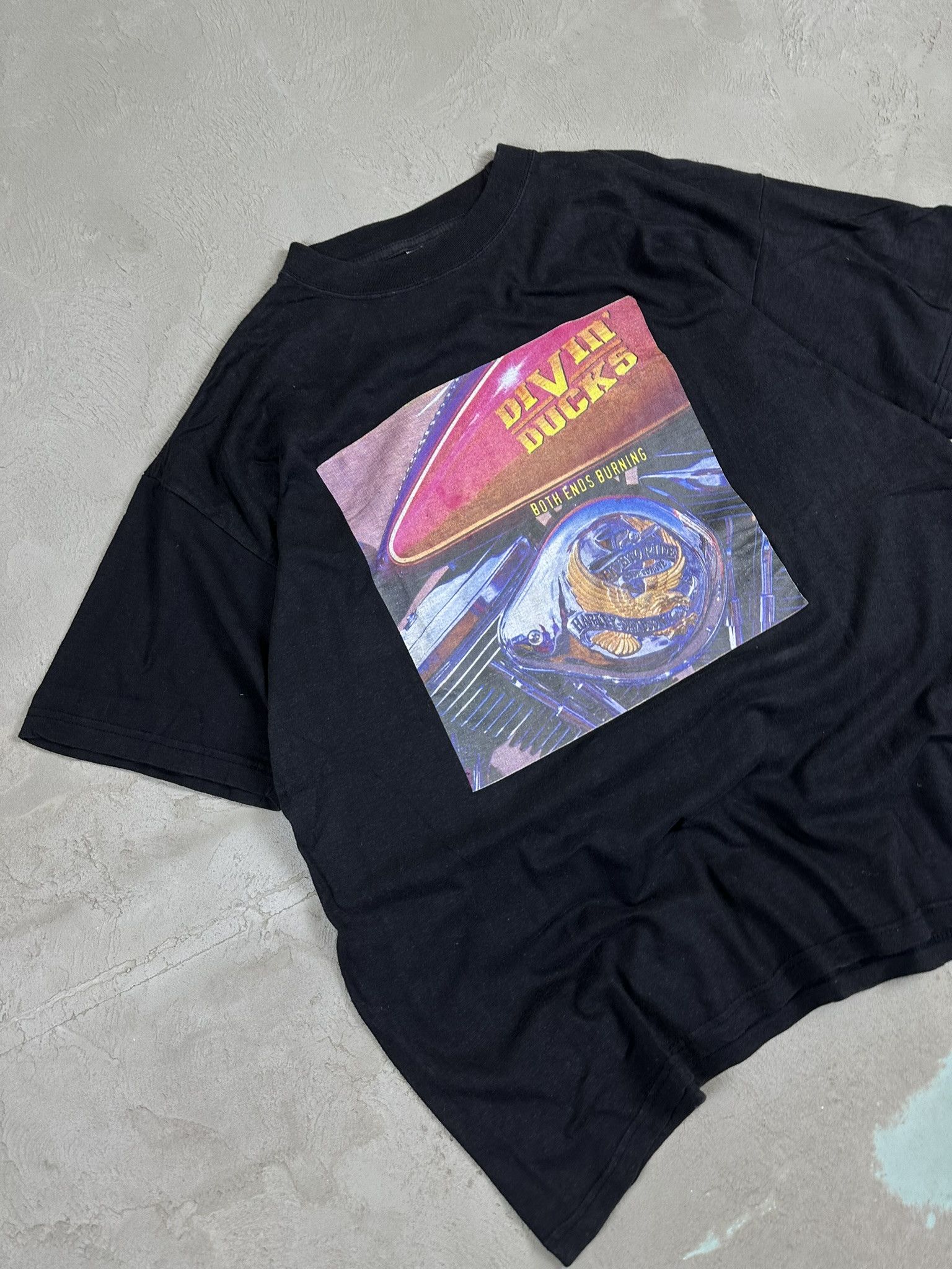 Band Tees × Vintage Vintage Y2k Divin Ducks Rock Band Promo T-shirt Size US XL / EU 56 / 4 - 3 Thumbnail