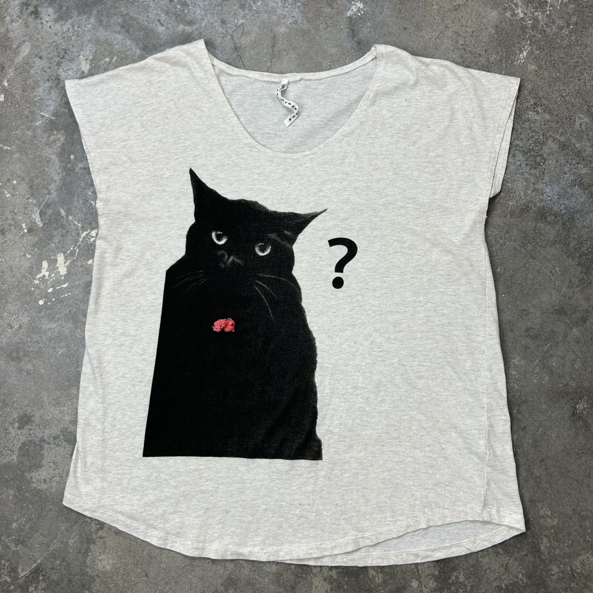 Sunaokuwahara - Cat Top