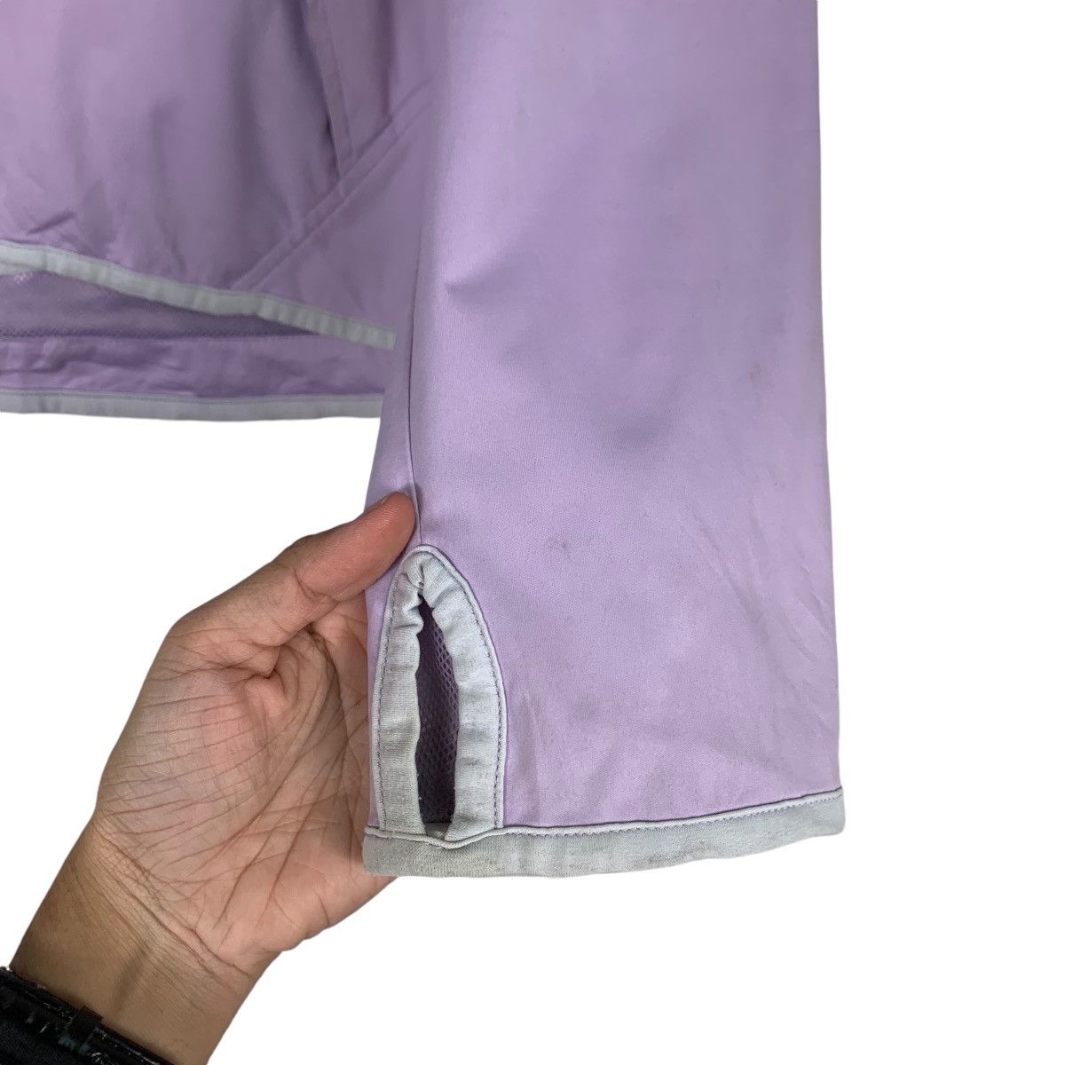 Uniqlo UNIQLO Hoodie Light Jacket in Light Purple Plain #1213-C55 Size M / US 6-8 / IT 42-44 - 16 Thumbnail