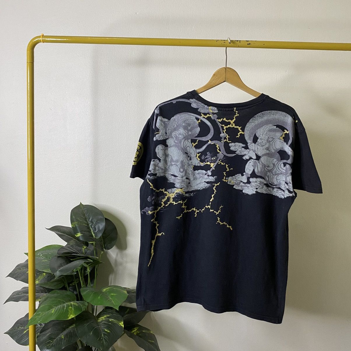 Japanese Brand CureAll Japanese Motive Karakuri Tamashii Ed Hardy Style Tee Size US L / EU 52-54 / 3 - 11 Thumbnail