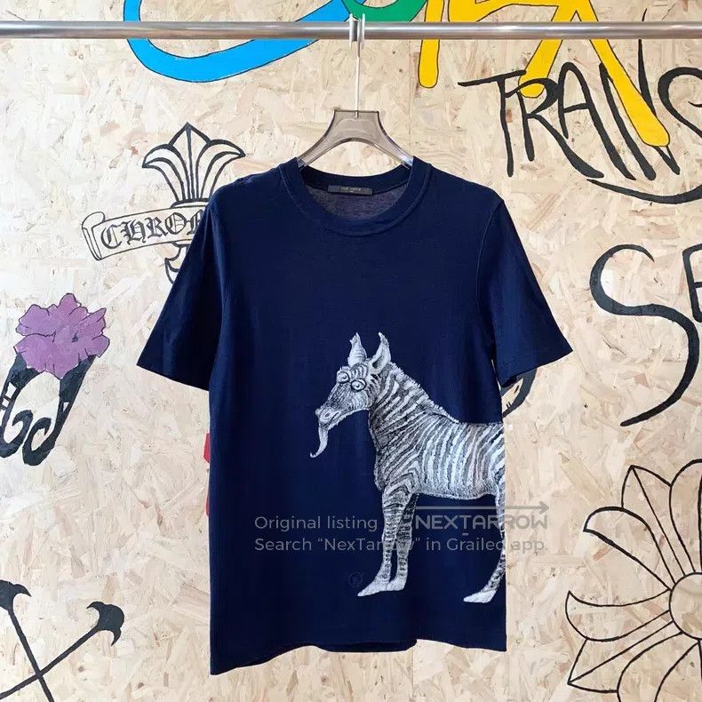 Louis Vuitton Louis Vuitton Zebra short sleeve Size US M / EU 48-50 / 2 - 1 Thumbnail