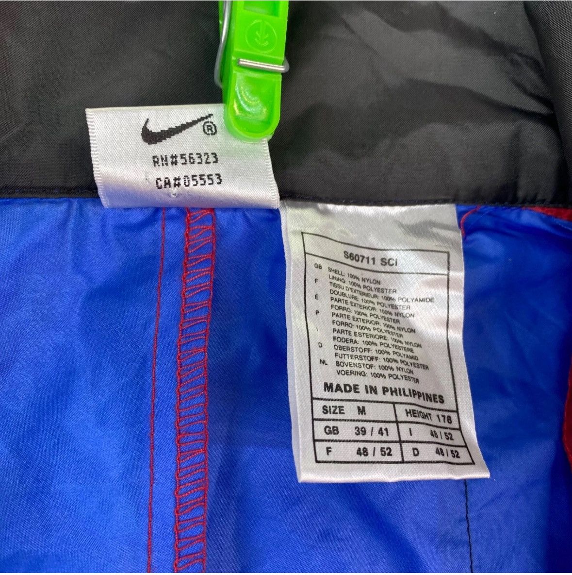 Nike Vintage Nike Windbreaker Lightweight Spring Jacket Red Size US M / EU 48-50 / 2 - 14 Thumbnail