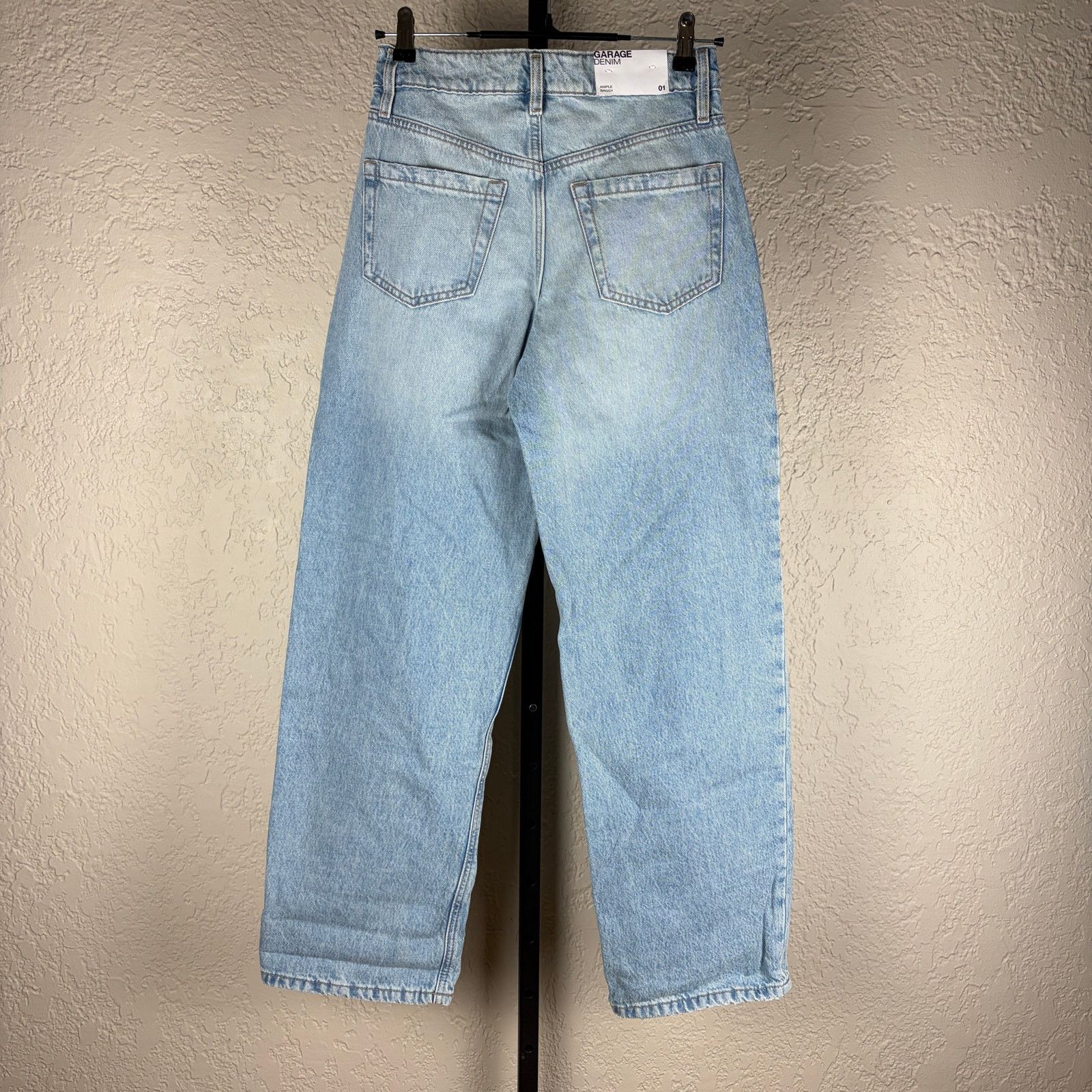 Garage Garage Denim Light Wash Baggy Ripped NWT Jeans Size 01 Size 26" / US 2 / IT 38 - 4 Thumbnail