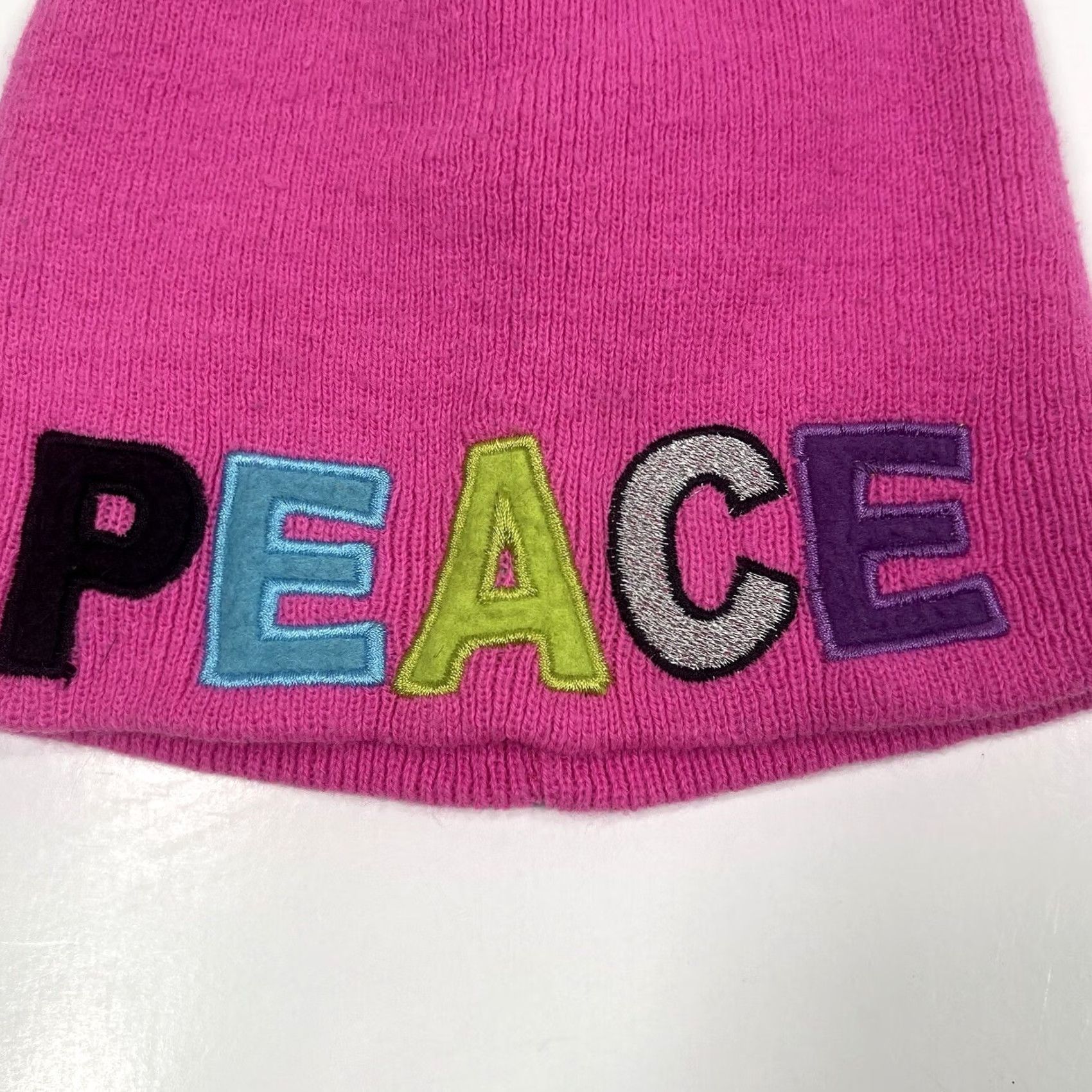 Vintage Peace Beanie Womens Winter Snow Knit Hat Pink One Size Fits All 100% Acrylic Night? Size ONE SIZE - 2 Thumbnail