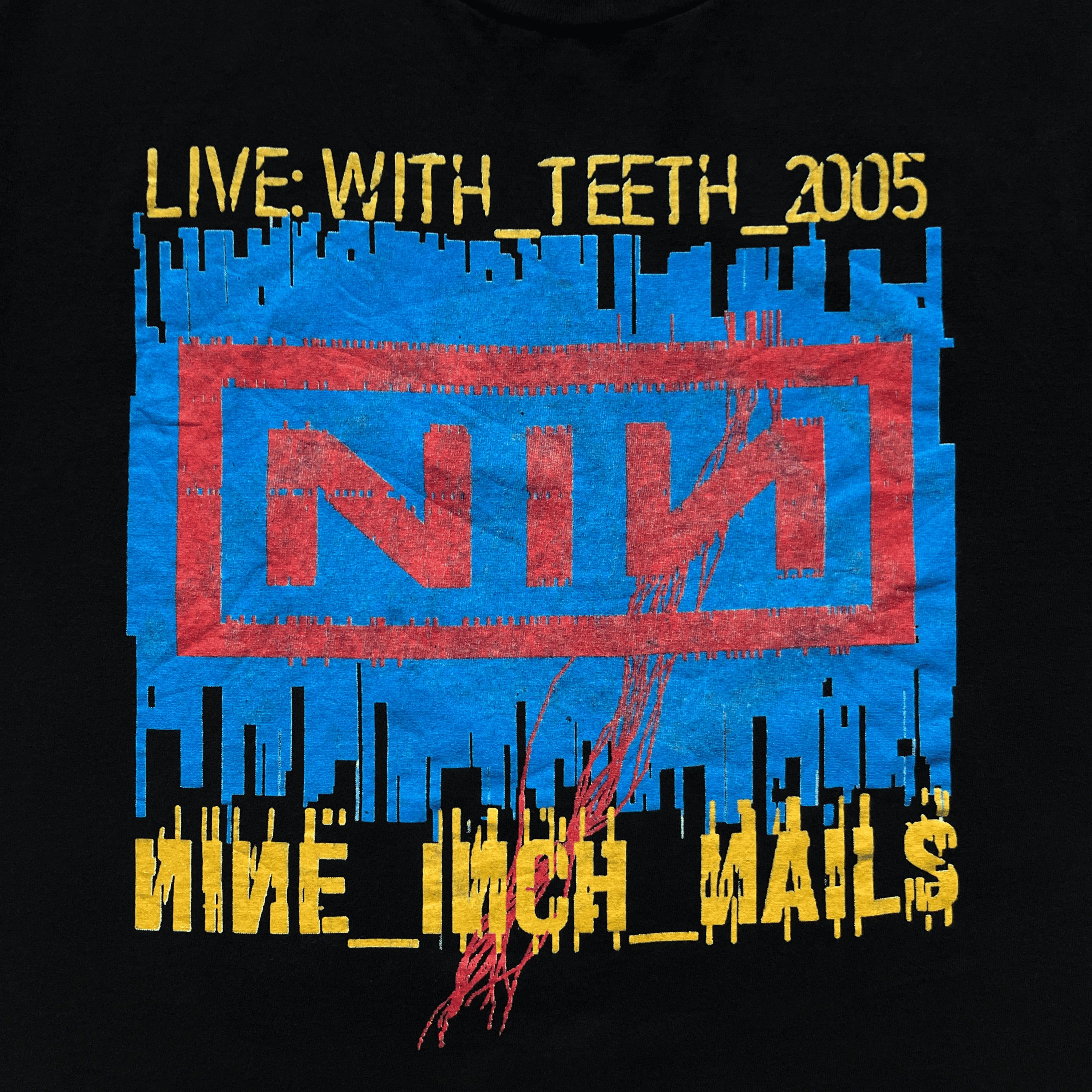 Band Tees Vintage 2005 Nine Inch Nails With Teeth Live T-Shirt Size US M / EU 48-50 / 2 - 2 Thumbnail