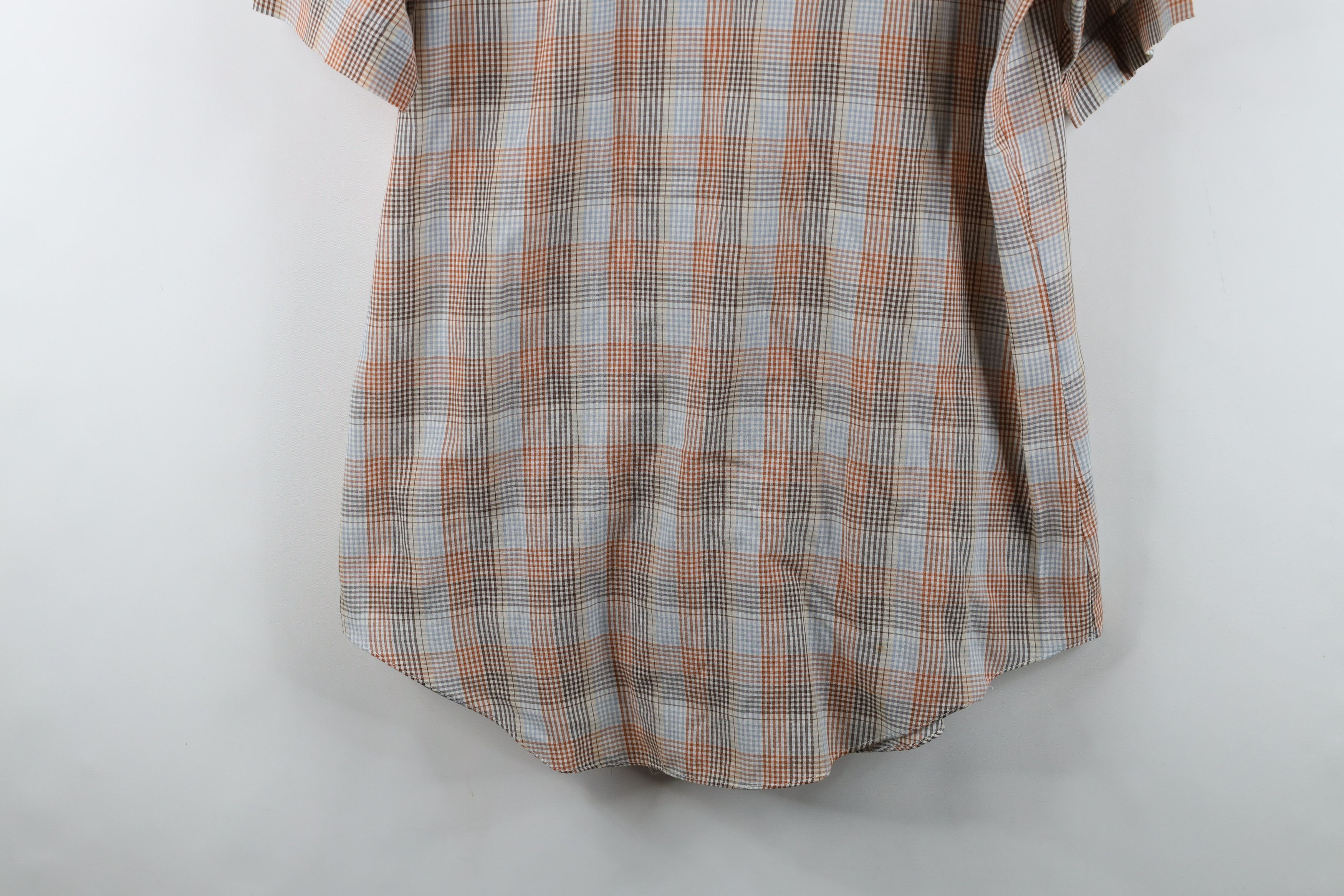 Vintage Vintage 70s Streetwear Short Sleeve Snap Button Shirt Plaid Size US M / EU 48-50 / 2 - 11 Thumbnail