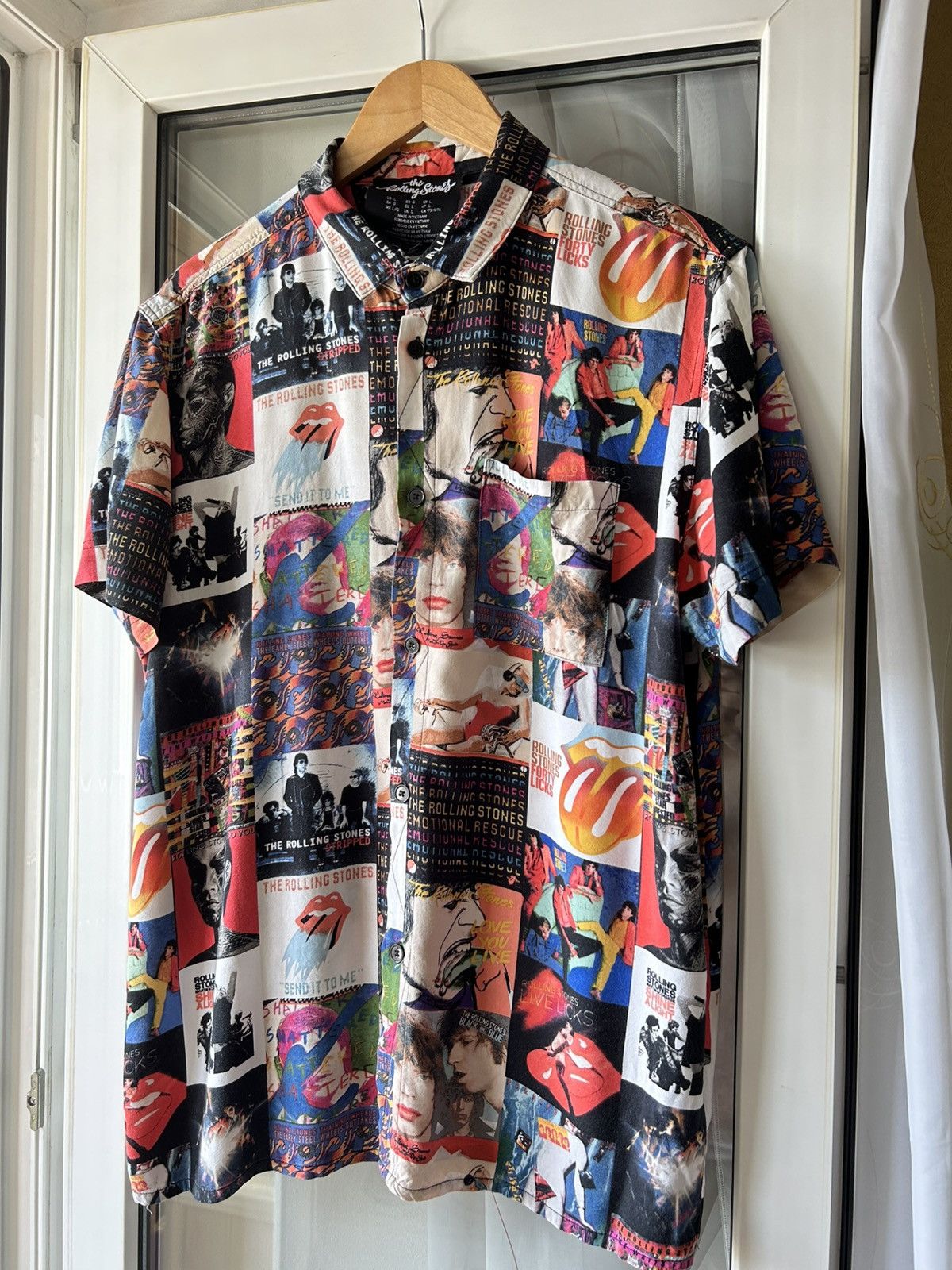 Band Tees The Rolling Stones 2018 All Over Print Button Up Shirt Size US L / EU 52-54 / 3 - 4 Thumbnail