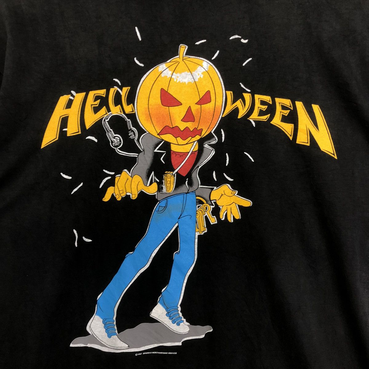 Band Tees HELLOWEEN 1987 VINTAGE BAND TOUR TSHIRT Size US M / EU 48-50 / 2 - 4 Thumbnail