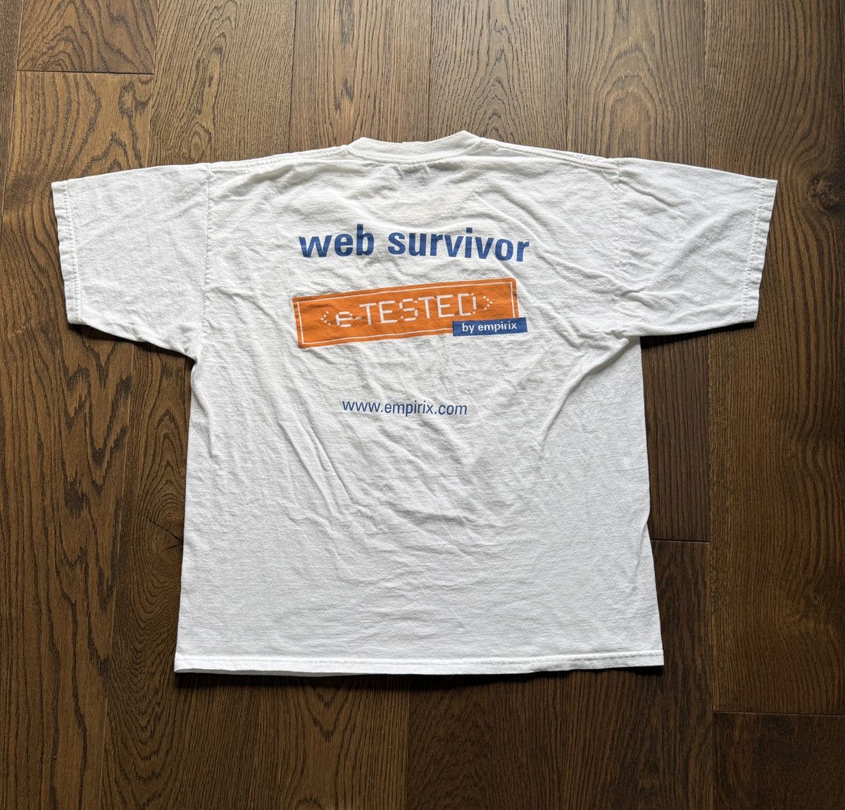 Vintage Vintage Y2K Web Survivor Tech Company Graphic Tee Size US XL / EU 56 / 4 - 1 Thumbnail