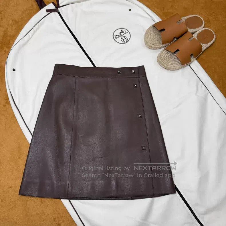 Hermes Hermes Brown Stud Sheepskin Skirt Size 42" / US 20 - 1 Thumbnail