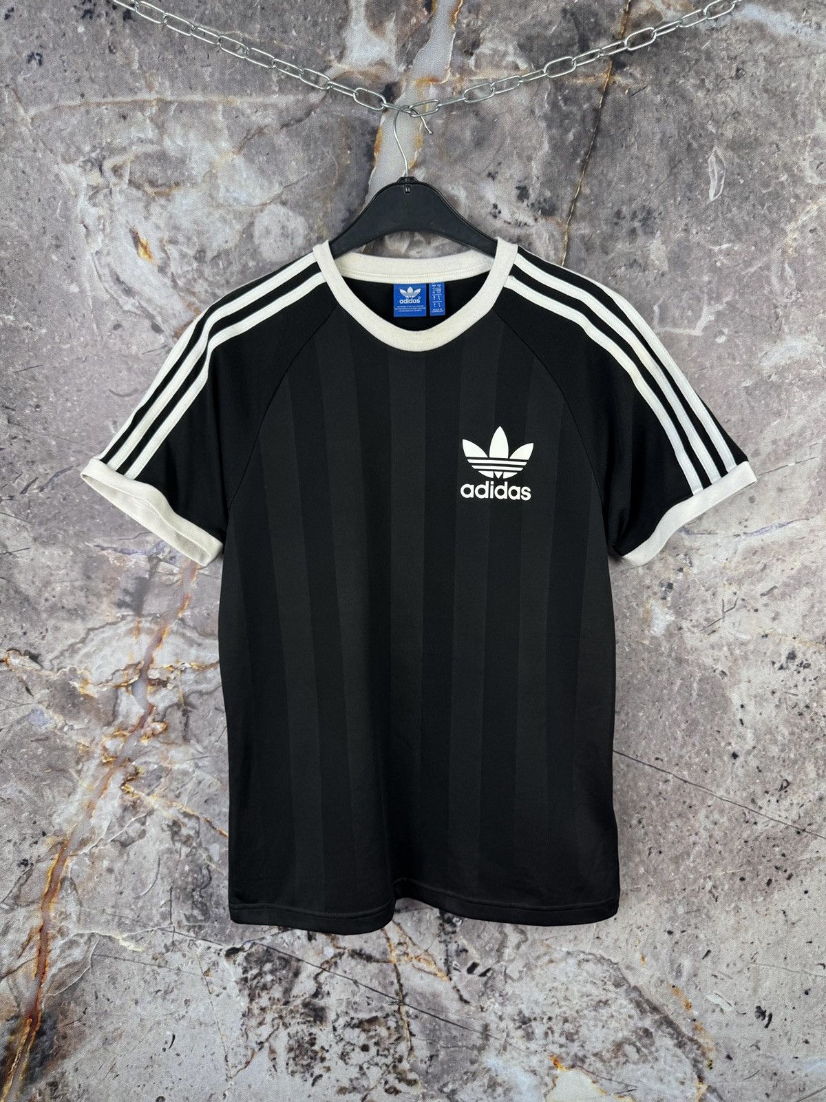 Adidas Men’s Adidas T-Shirt Black Striped Sportswear Size Small Size US S / EU 44-46 / 1 - 1 Thumbnail