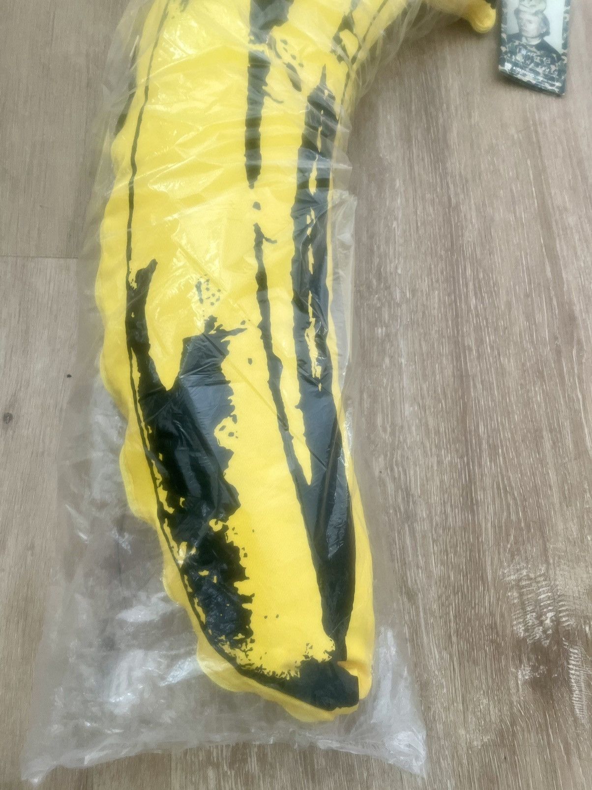Andy Warhol × Bape × Medicom Toy MEDICOM TOY x ANDY WARHOL x BAPE ABC BANANA ZIPCUSHION SMALL Size ONE SIZE - 12 Thumbnail
