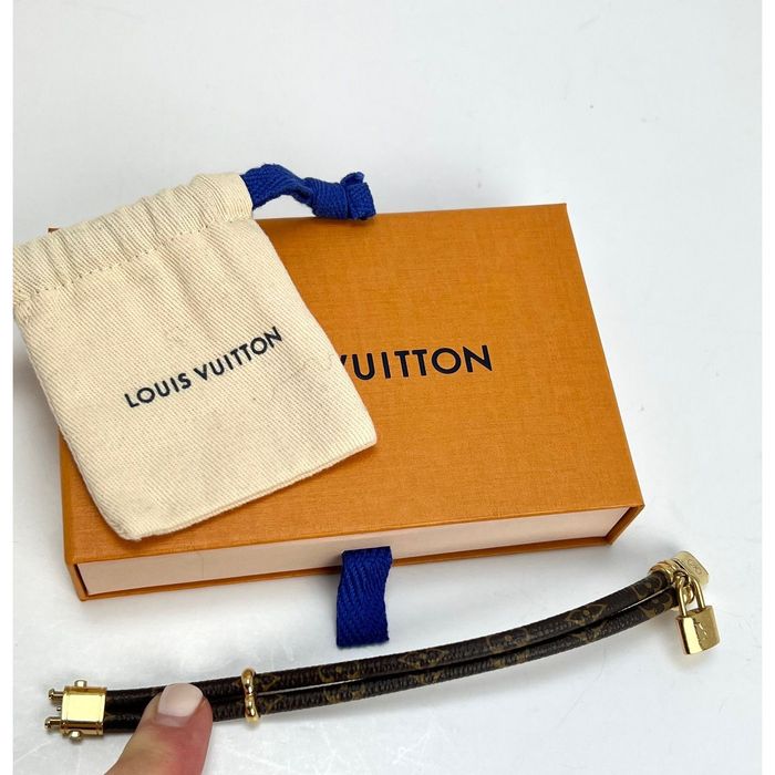 Louis Vuitton Monogram Keep It Twice Bracelet 17