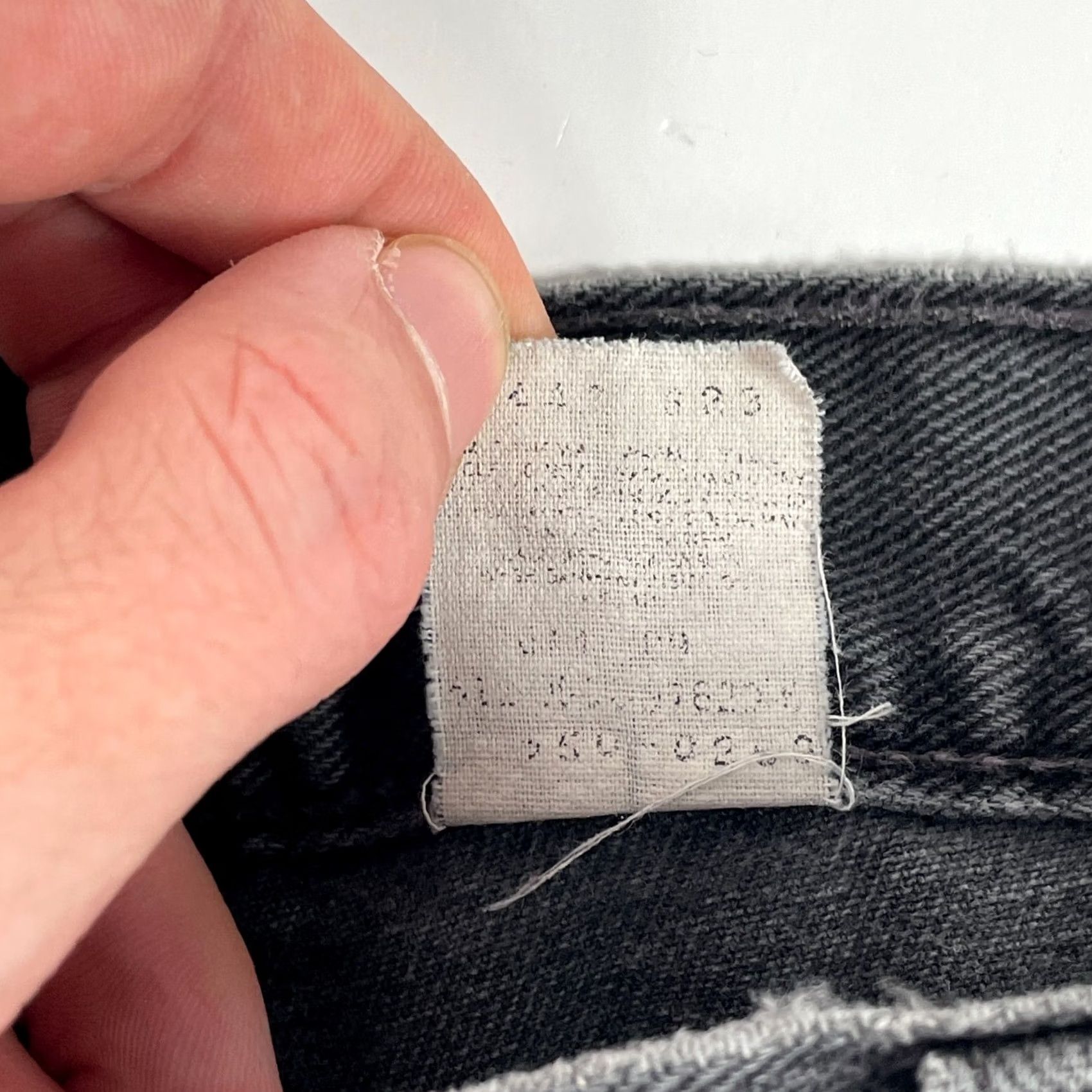 Levi's Levi's 90s Vintage Jeans - Dark Wash, Straight Fit, 40in Waist, 32in Inseam - Relaxed Fit Men's Jeans 5-Pocket Jeans Size US 40 / EU 56 - 7 Thumbnail