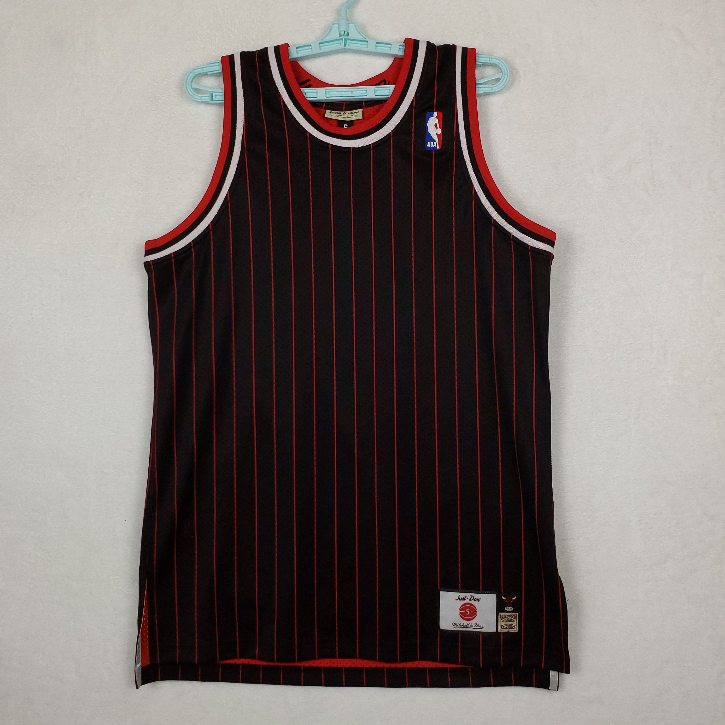 Just Don Chicago Bulls Mitchell Ness NBA Jersey Small New