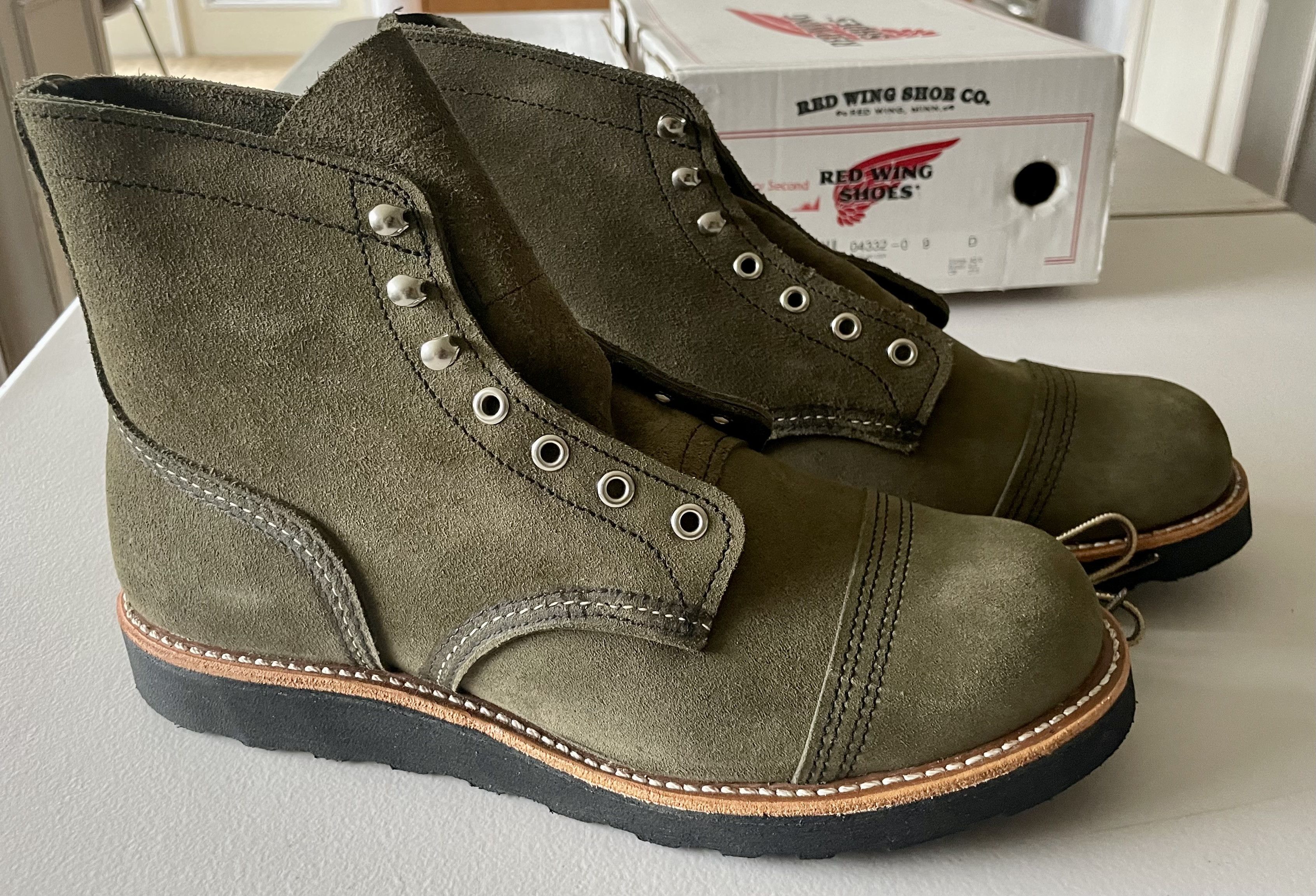 Red Wing Red Wing 4332 Iron Ranger, Loden | Grailed display picture 1