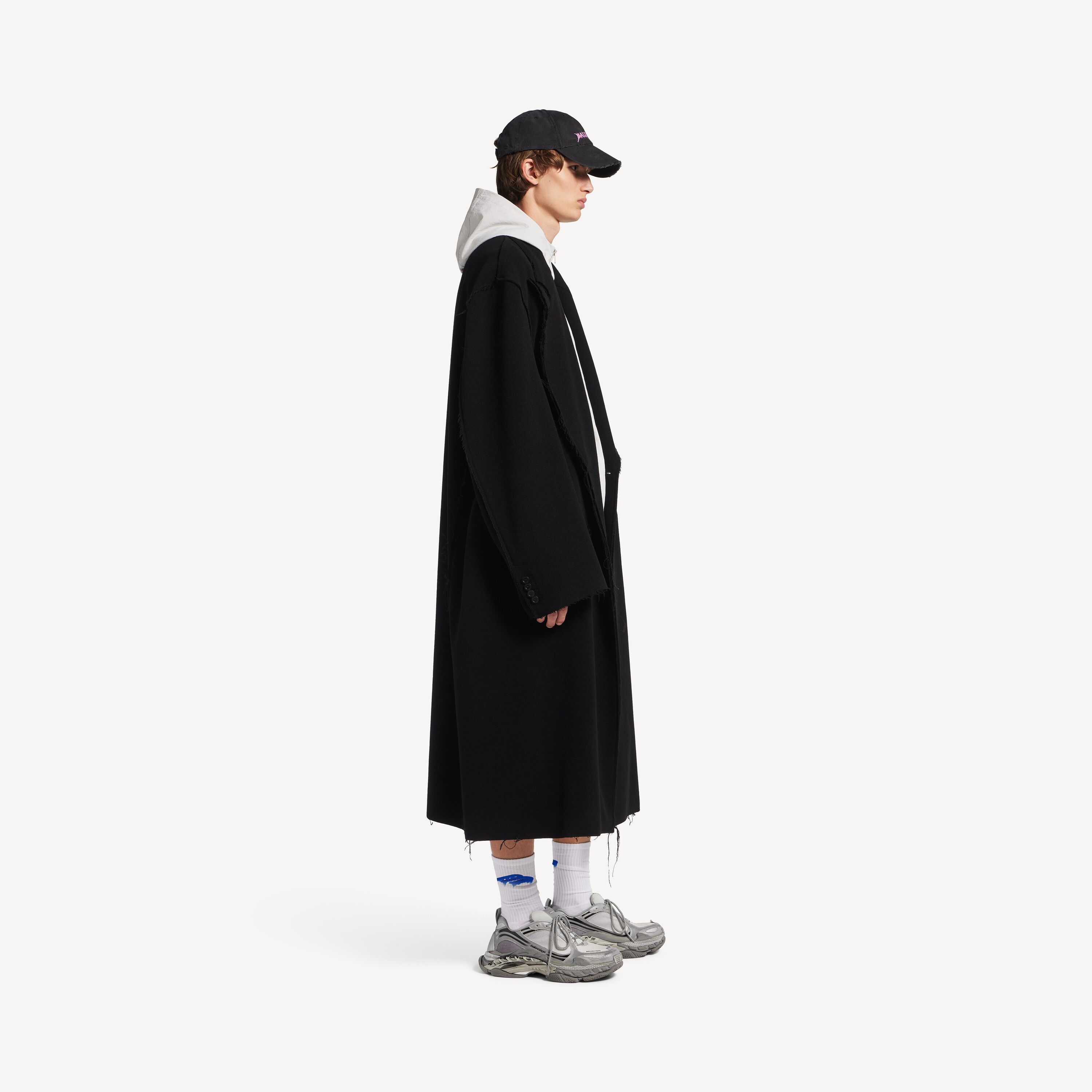 Balenciaga SS21 Distressed Wool Oversized Double Breasted Raw Hem Coat Size US XL / EU 56 / 4 - 11 Thumbnail
