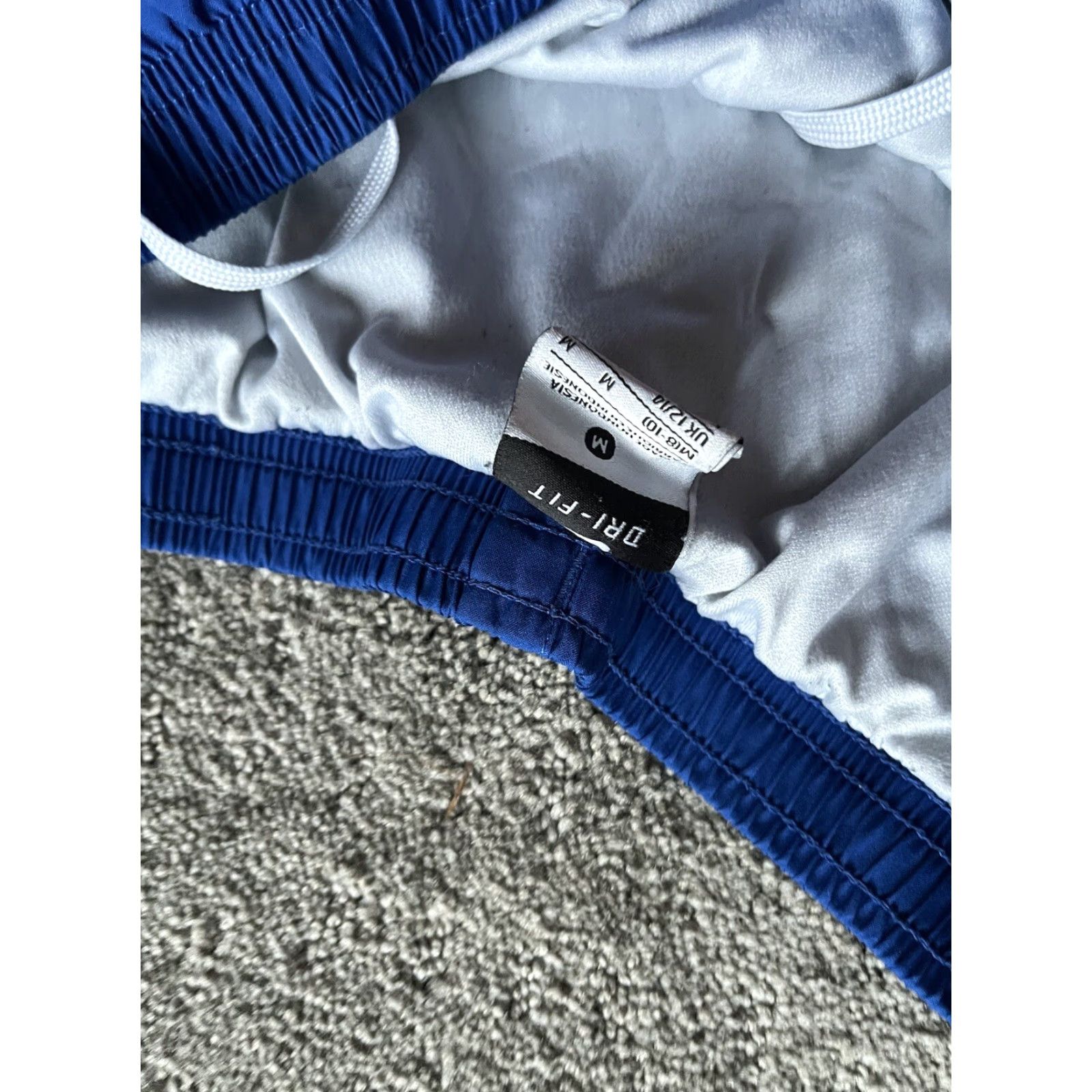 Nike Nike Dri Fit Tempo Running Shorts Blue Lined Women's Medium Active Delaware UNIV Size 32" / US 10 / IT 46 - 6 Thumbnail