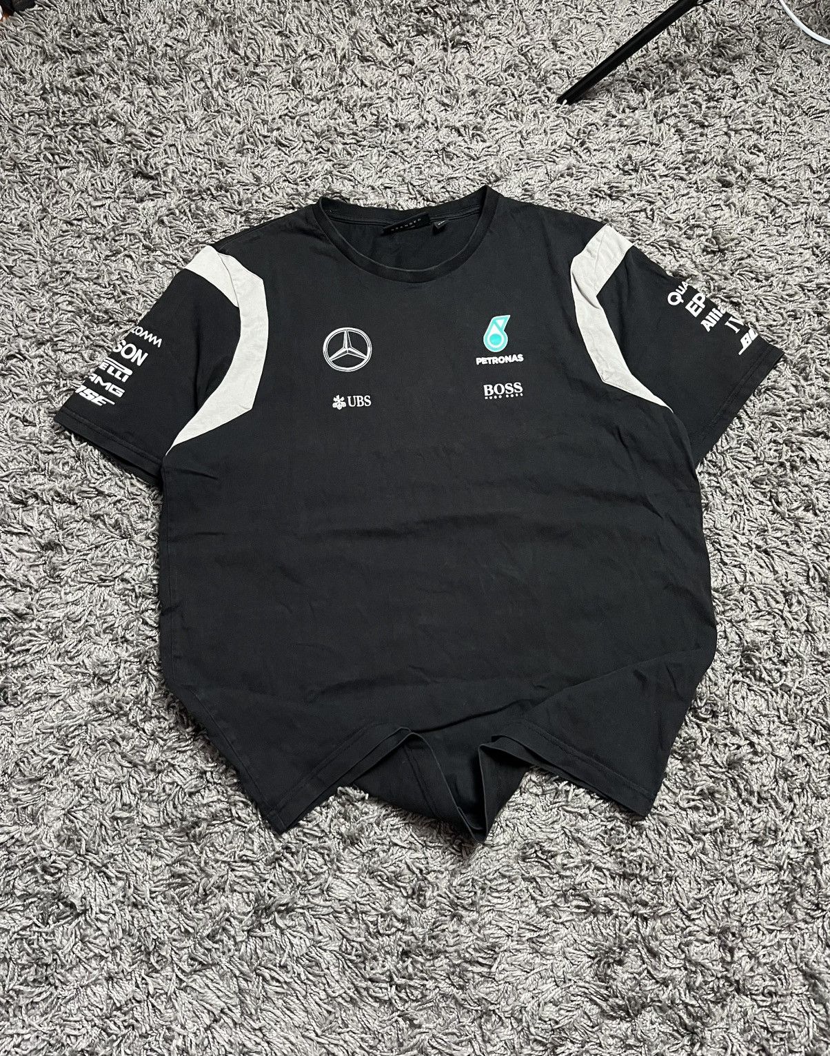 Mercedes-Benz Mercedes AMG Petronas F1 Team x Hugo Boss Racing T-Shirt Size US XL / EU 56 / 4 - 2 Thumbnail