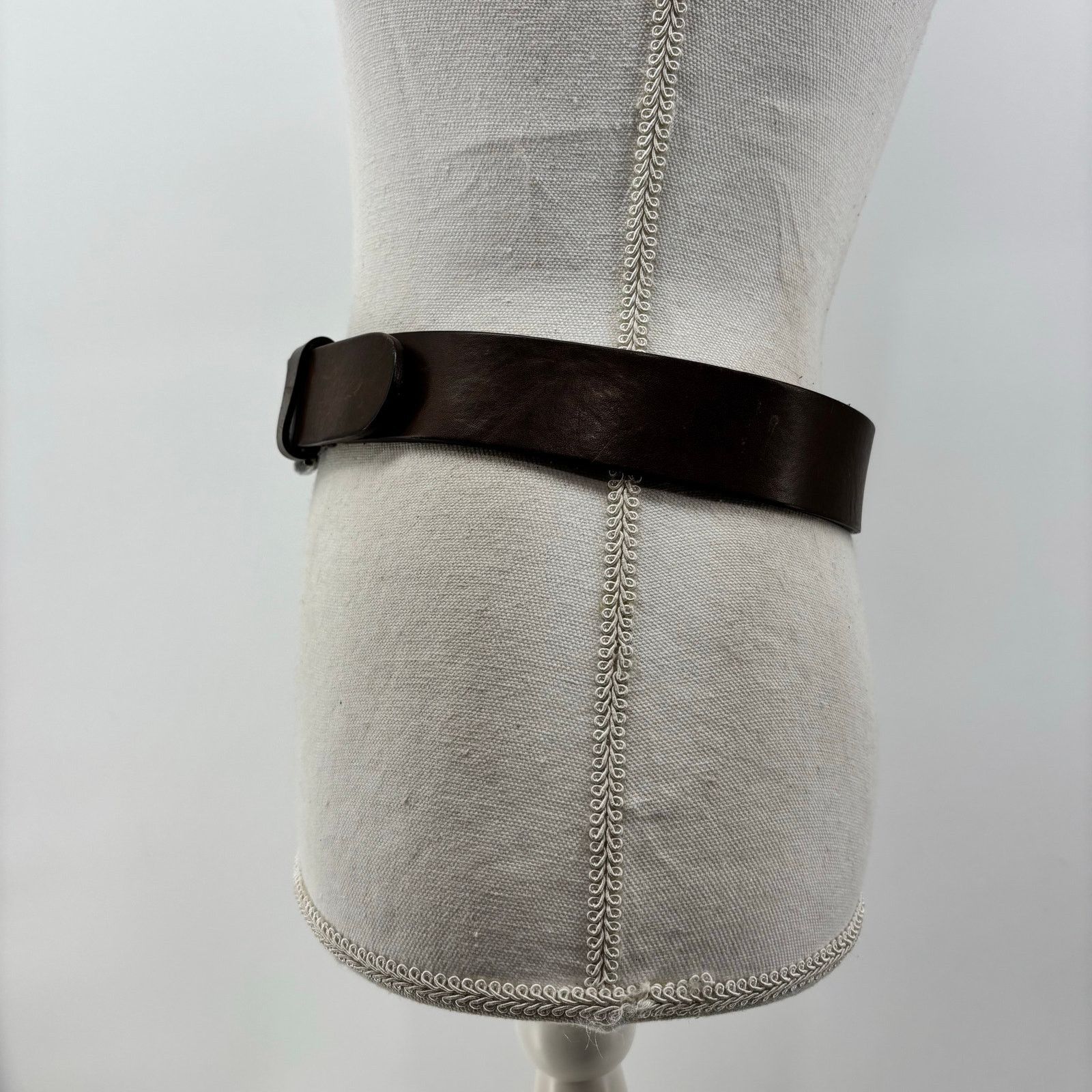 Other Jessi Lee Women's Size Small Belt Brown Leather Minimalist Size ONE SIZE - 6 Thumbnail