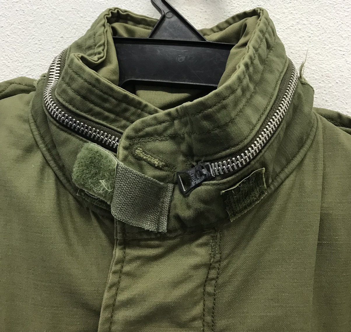 Vintage M65 Field Jacket In Original Vietnam War Uniforms Tuy-Hoarun Size US M / EU 48-50 / 2 - 4 Thumbnail