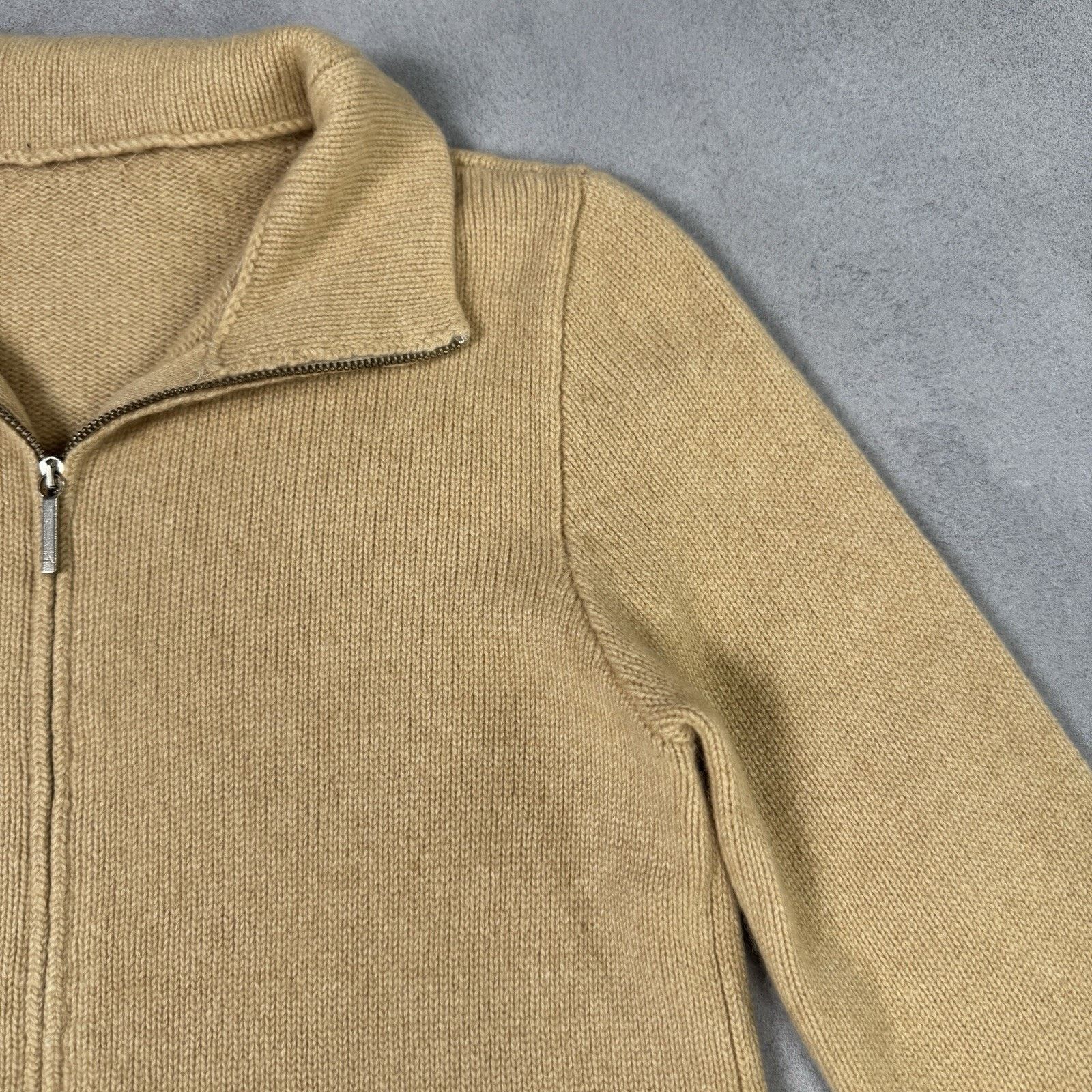 Vintage Lorena Antoniazzi Women Chashmere Zip Sweater Beige Size 44 Size M / US 6-8 / IT 42-44 - 4 Thumbnail