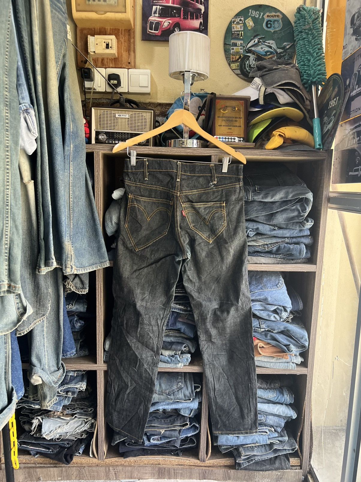 Levi's 🔥Rare Vintage Levis Button J22 Denim Size US 31 - 2 Thumbnail