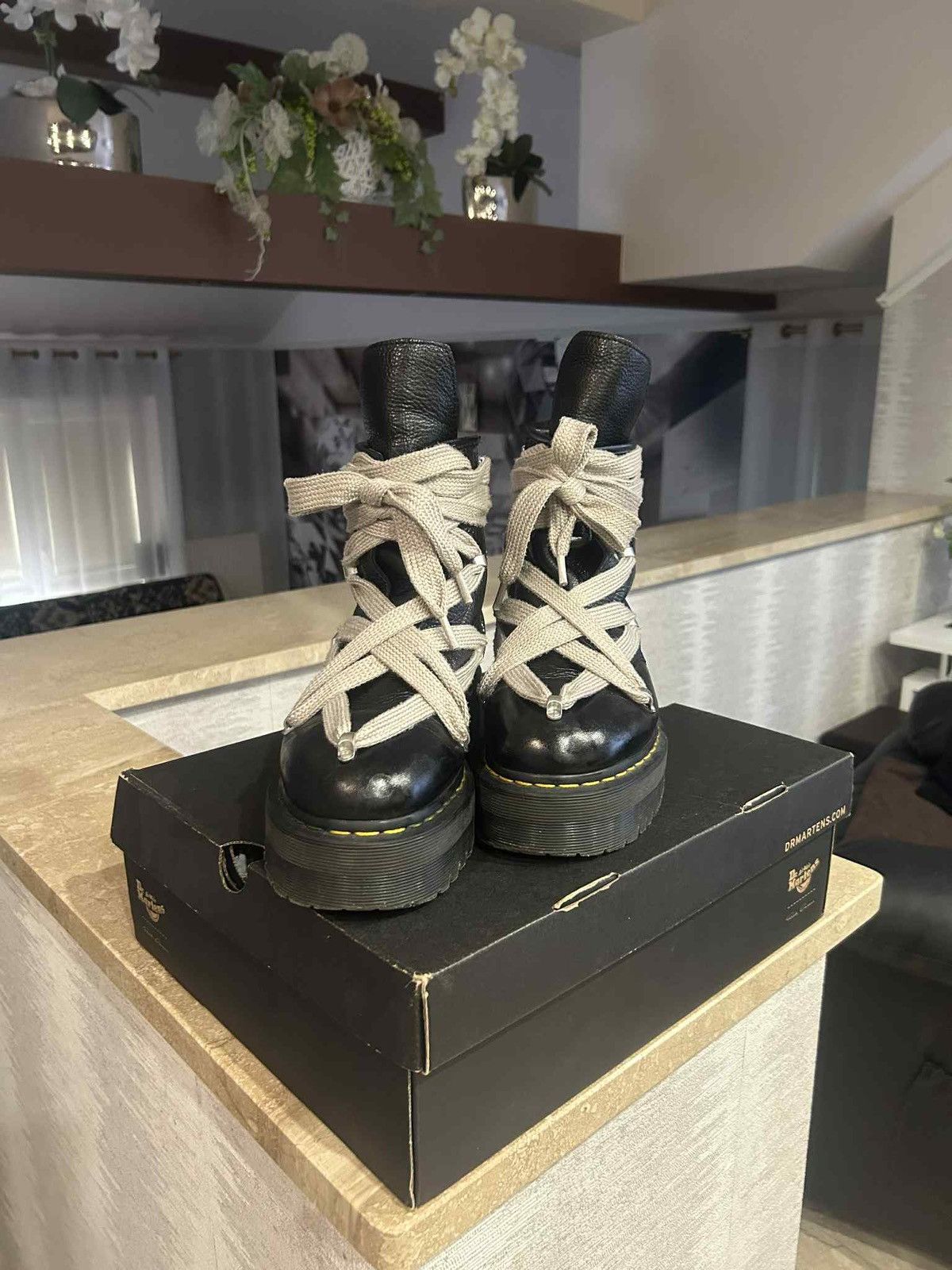 Dr. Martens × Rick Owens Dr. Martens x Rick owens 1460 QUAD