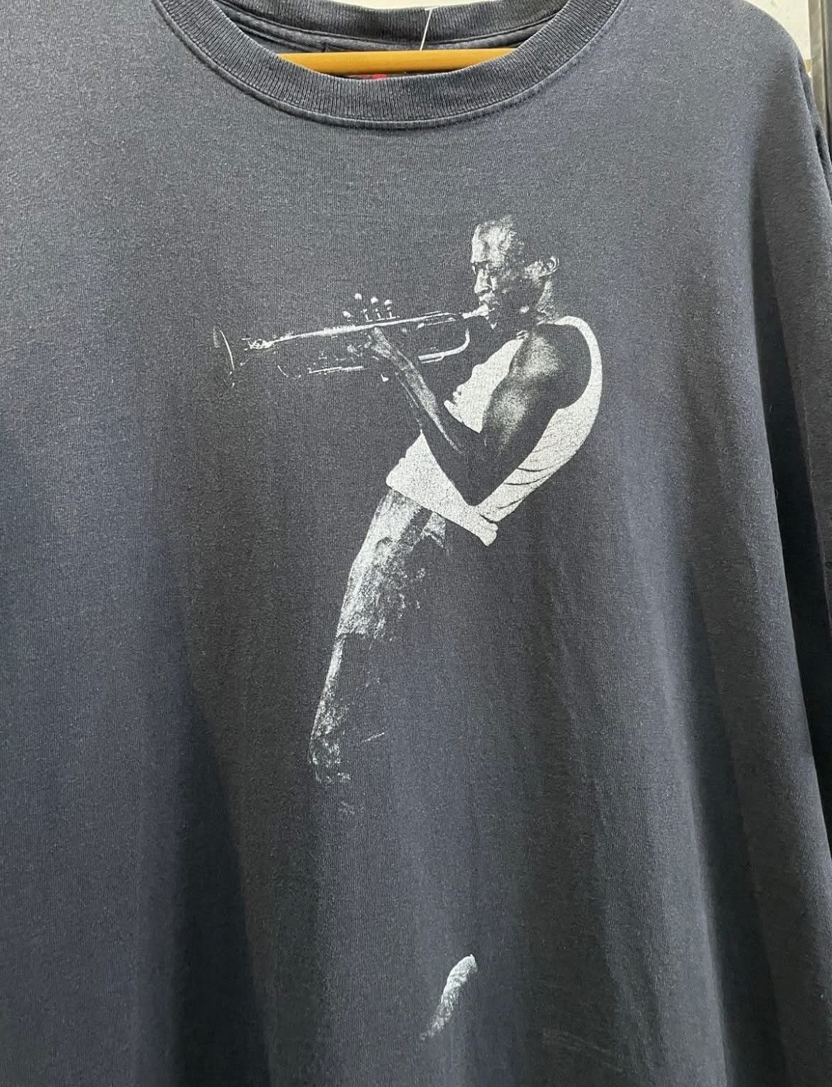 Band Tees Rare Miles Davis Size US XL / EU 56 / 4 - 3 Thumbnail