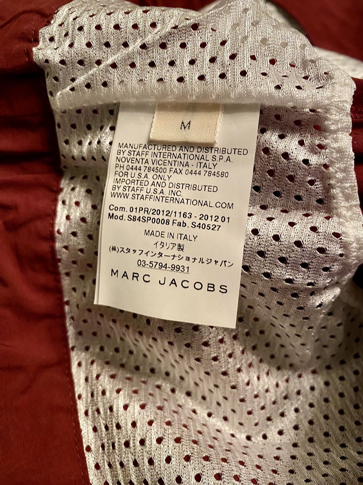 Marc Jacobs Marc Jacobs 🇮🇹 Dark Red Electric Logo Board Shorts 50 NEW Size US 34 / EU 50 - 6 Thumbnail