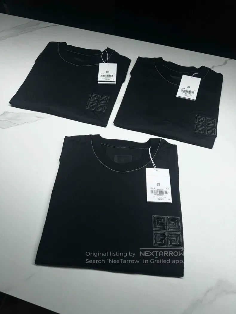 Givenchy Givenchy Leather patch logo sewn short sleeve Size US M / EU 48-50 / 2 - 1 Thumbnail