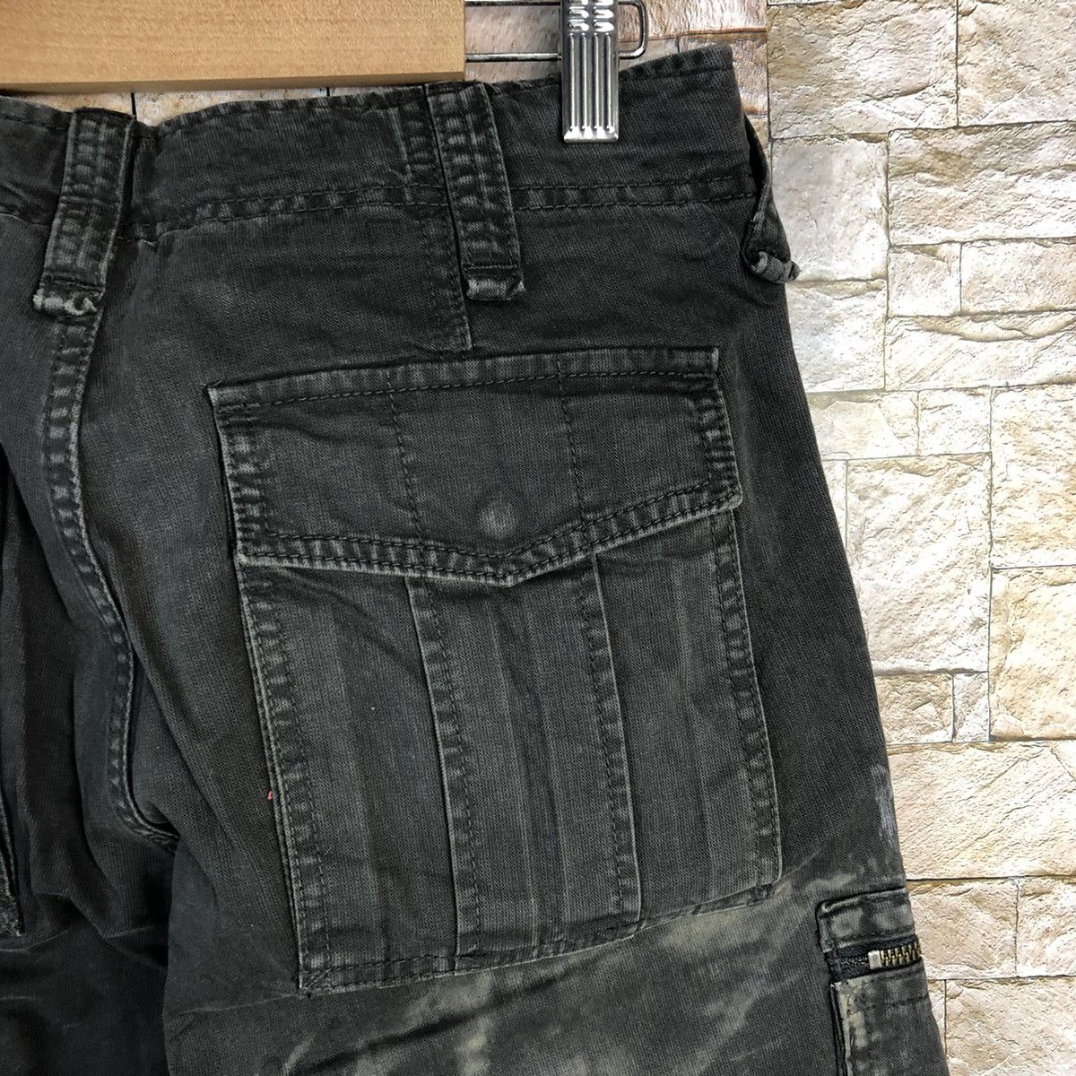 Japanese Brand Uniqlo Black japan utility Cargo Multipocket Pants #A618 Size US 29 - 20 Thumbnail