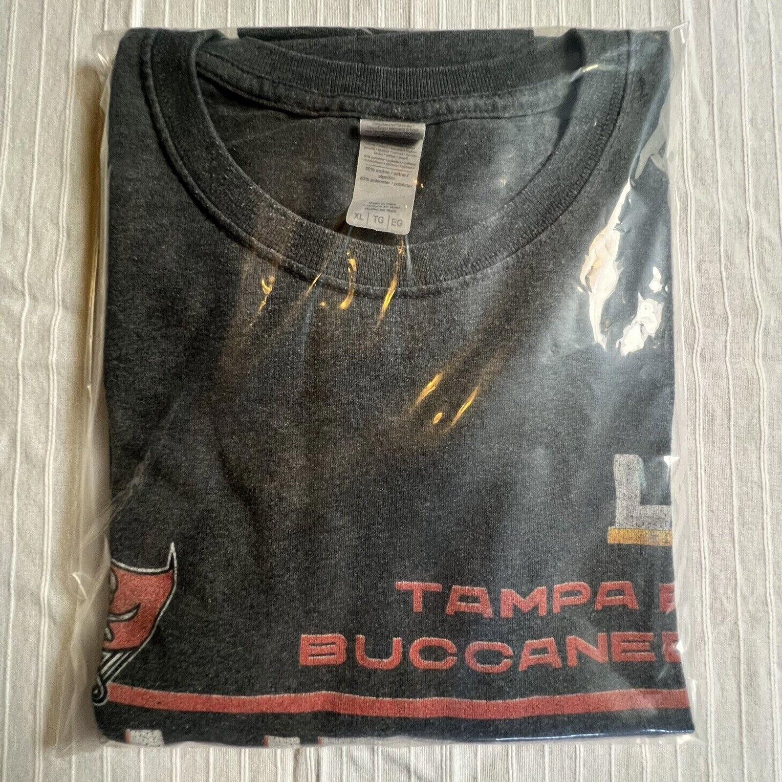 Nike Nike Tampa Bay Bucs Super Bowl LIV Champions T-Shirt Mens XL Size US XL / EU 56 / 4 - 7 Thumbnail