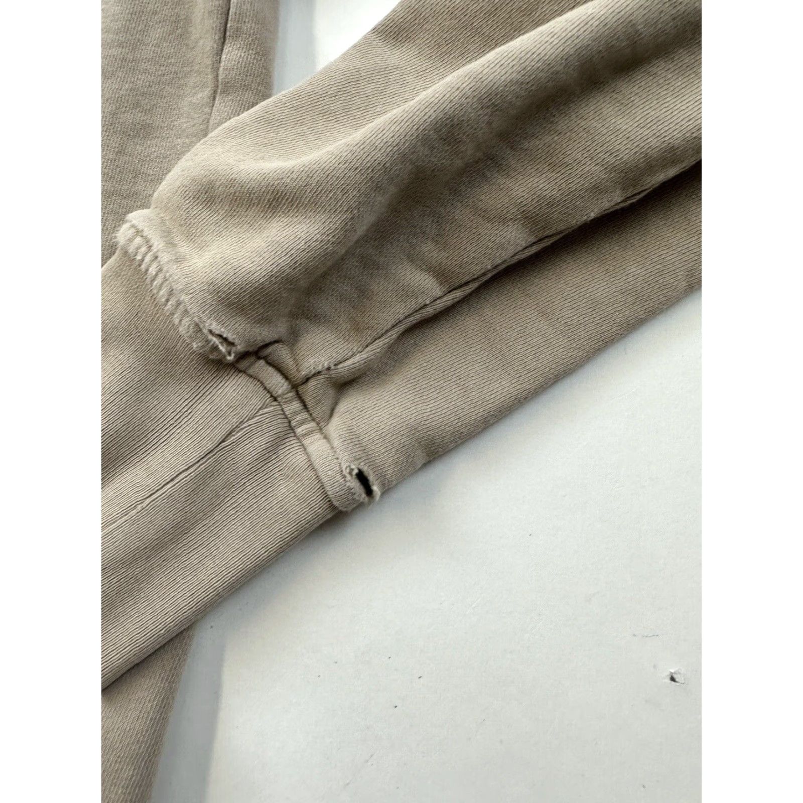 Huf Huf Hoodie Medium Beige Very Distressed Embroidered Men’s Size US M / EU 48-50 / 2 - 4 Thumbnail