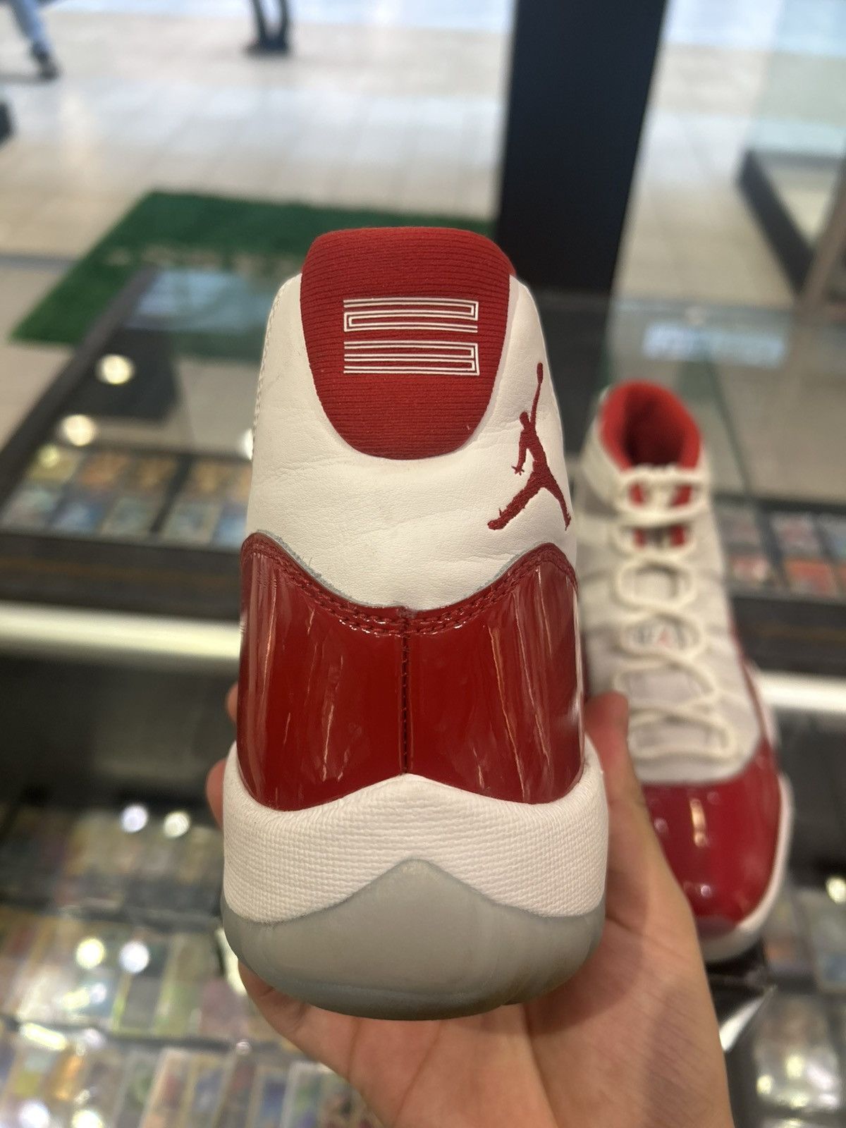 Jordan Brand Jordan 11 Cherry 2022 Size US 10 / EU 43 - 8 Thumbnail