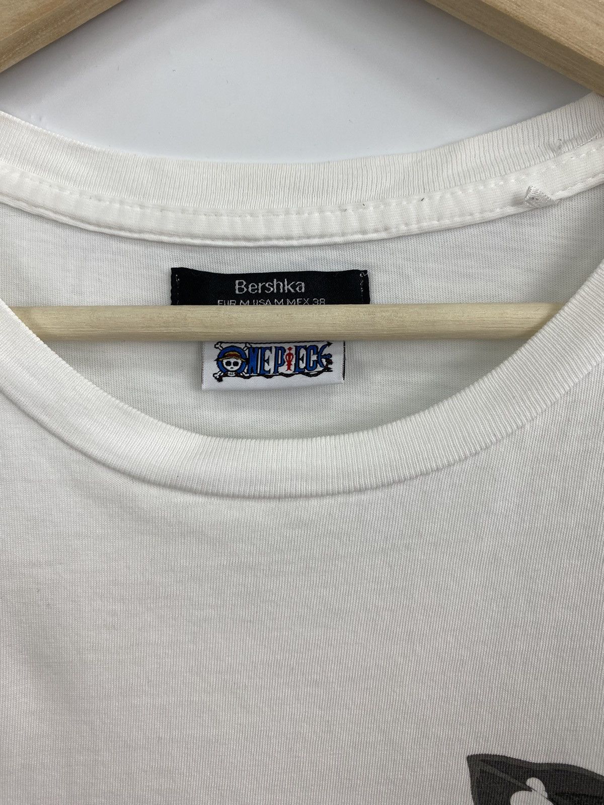 One Piece 🏴‍☠️ Y2K One Piece T-Shirt Rare Retro Hype Size US L / EU 52-54 / 3 - 8 Thumbnail