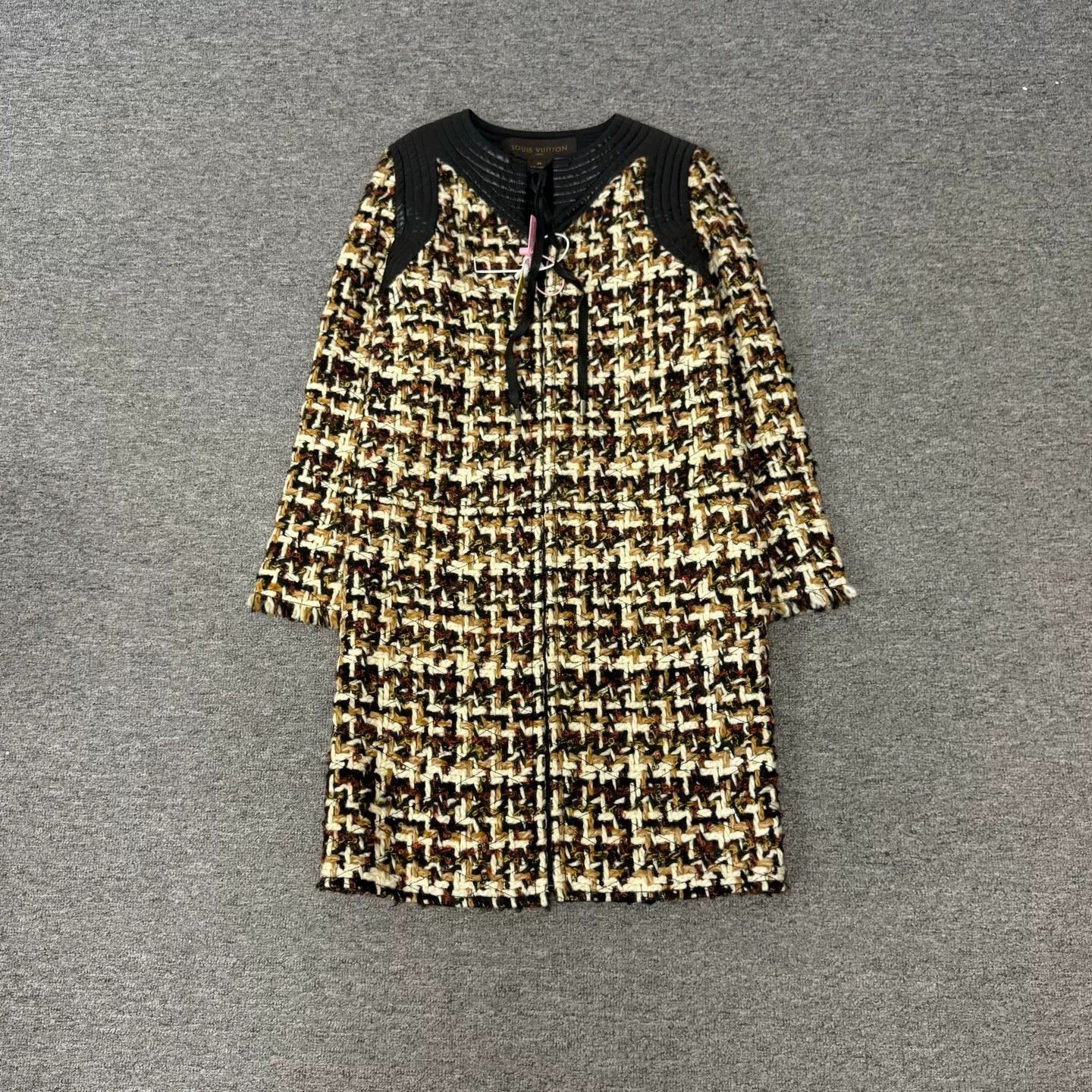Louis Vuitton Louis Vuitton Tweed Patchwork Wool Coat Size XXS / US 00 / IT 34 - 1 Thumbnail