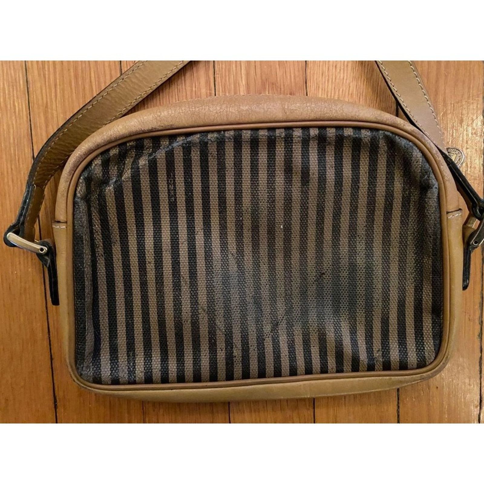Fendi Fendi Stripe Leather Crossbody Handbag Size ONE SIZE - 3 Thumbnail