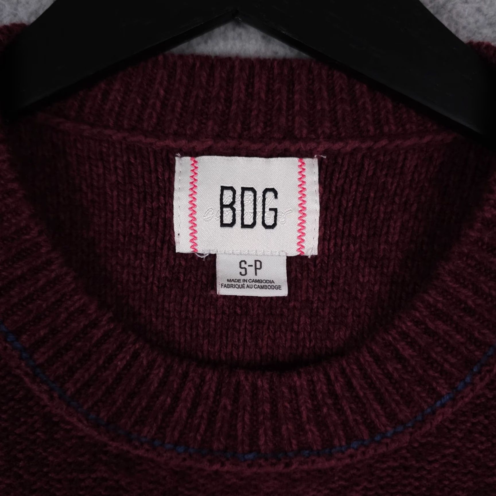 Urban Outfitters BDG Sweater Womens Small Red Oaklyn Oversized Crew Neck Pullover Size S / US 4 / IT 40 - 3 Thumbnail
