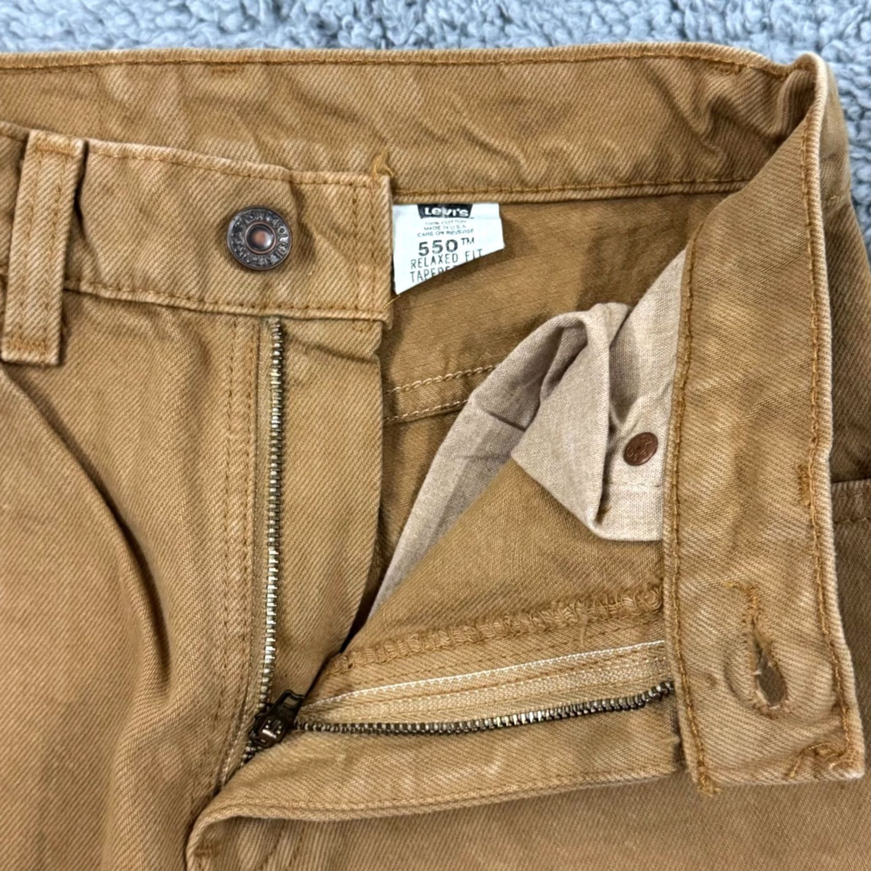 Levi's VINTAGE Levi's 550 Jeans Womens 3 M 26x29 Brown Tapered Leg Relaxed 90s USA Mens Womens Girls Boys Size 26" / US 2 / IT 38 - 4 Thumbnail