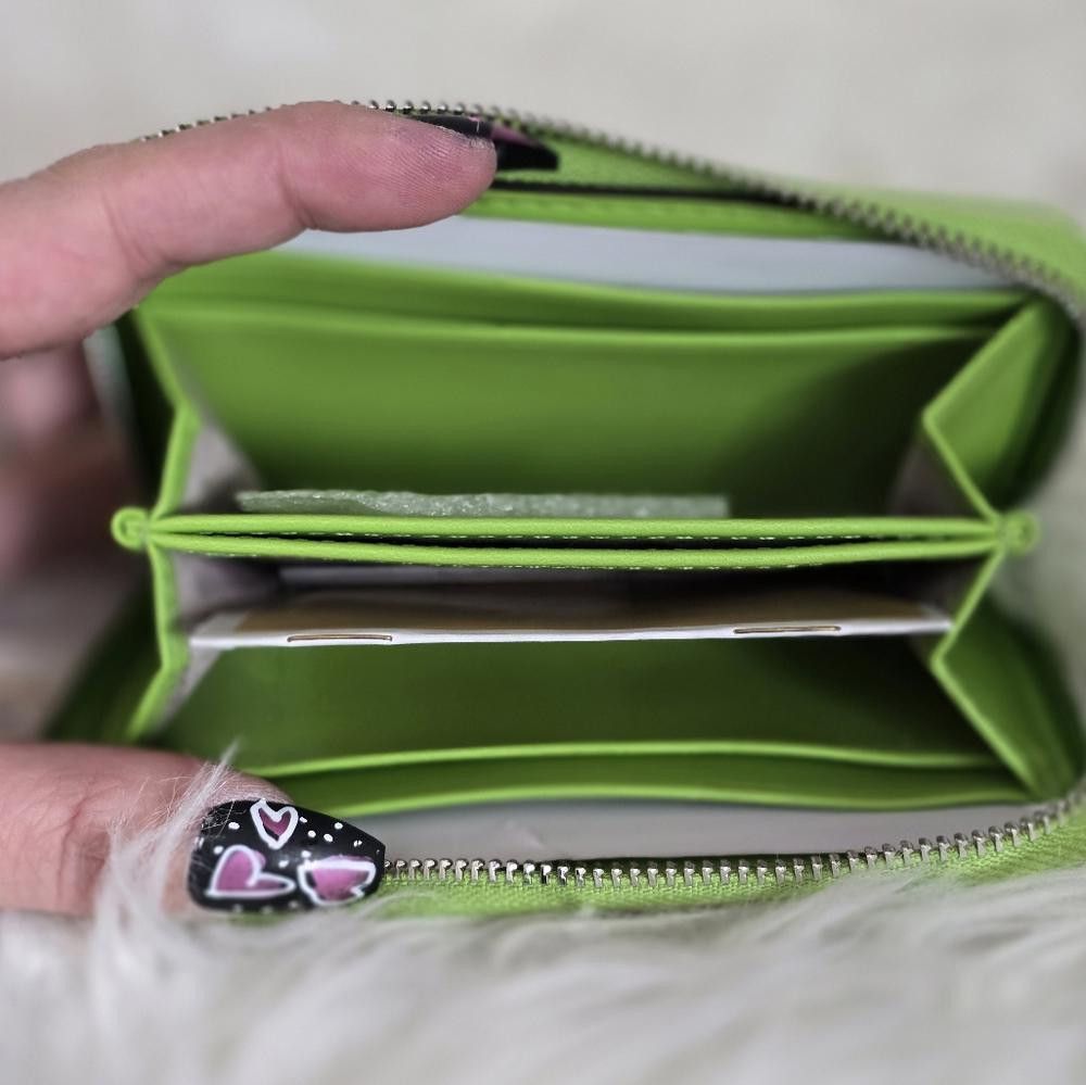 Michael Kors Michael Kors Green Quilted Wallet Size ONE SIZE - 3 Thumbnail