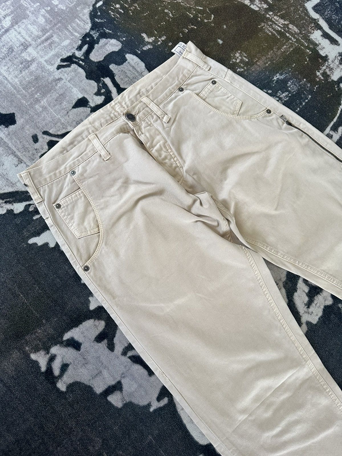 Neil Barrett A/W 2004 - Neil Barret buckle back hybrid pants Size US 33 - 4 Thumbnail
