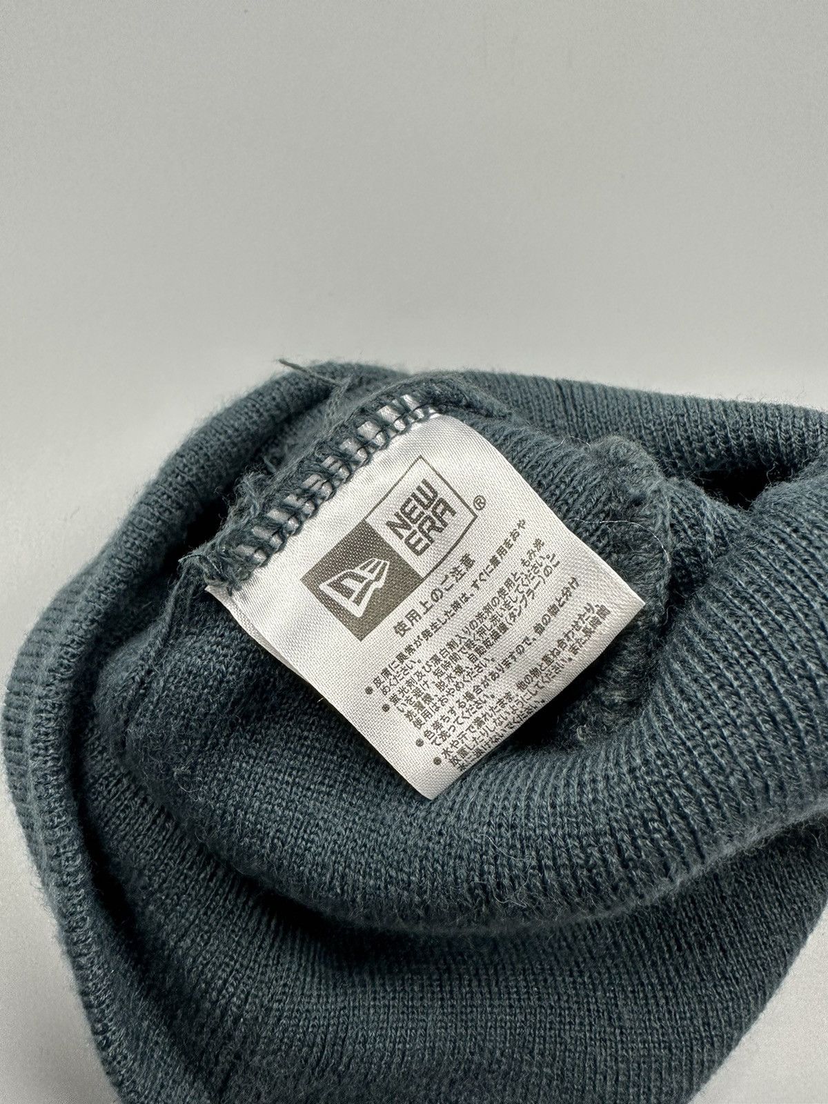 Undercover 🔥SICK NICE🔥 UNDERCOVER JUN TAKAHASHI X NEW ERA U LOGO BEANIE Size ONE SIZE - 11 Thumbnail